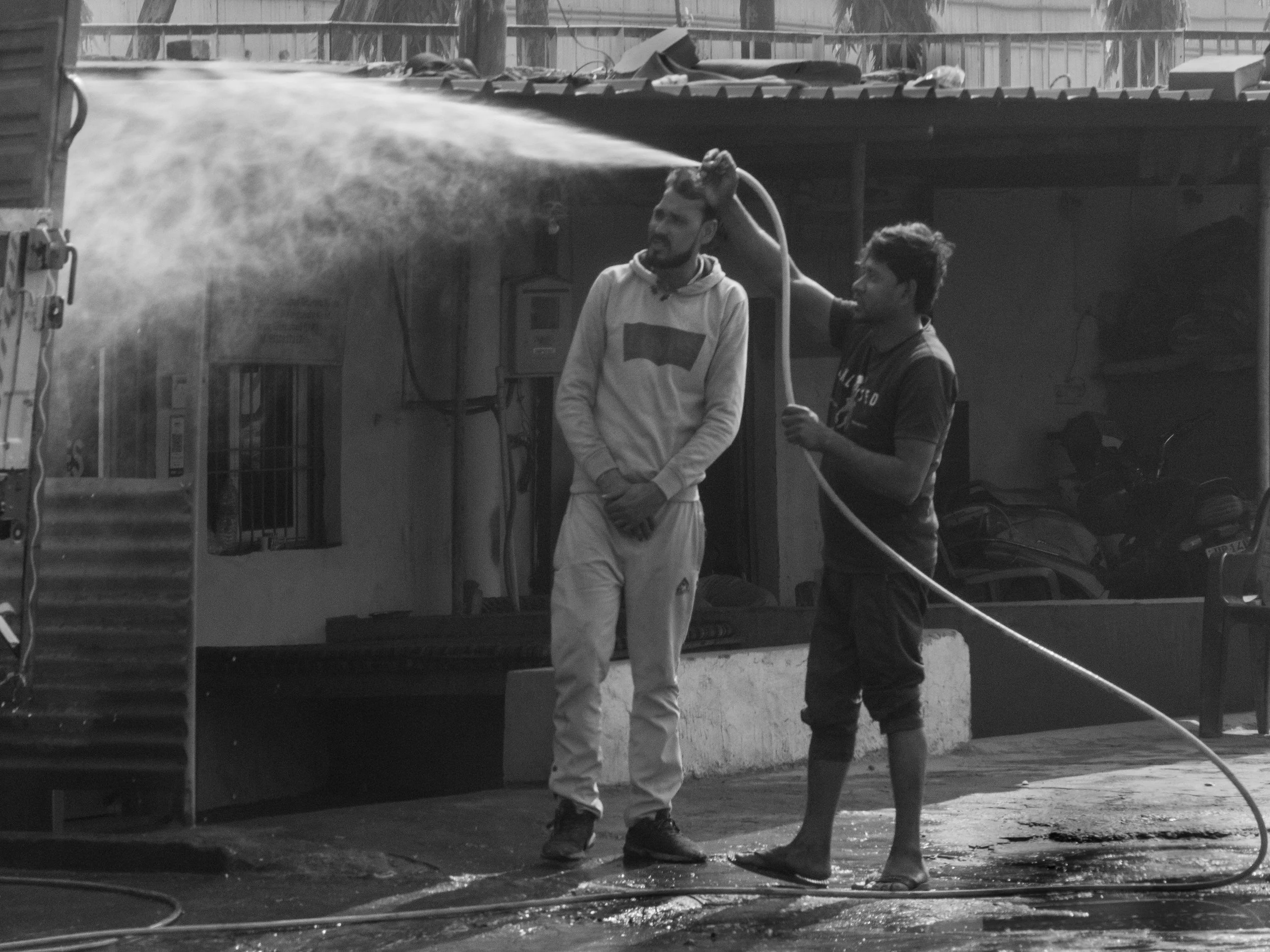 15_the_hosing.jpg