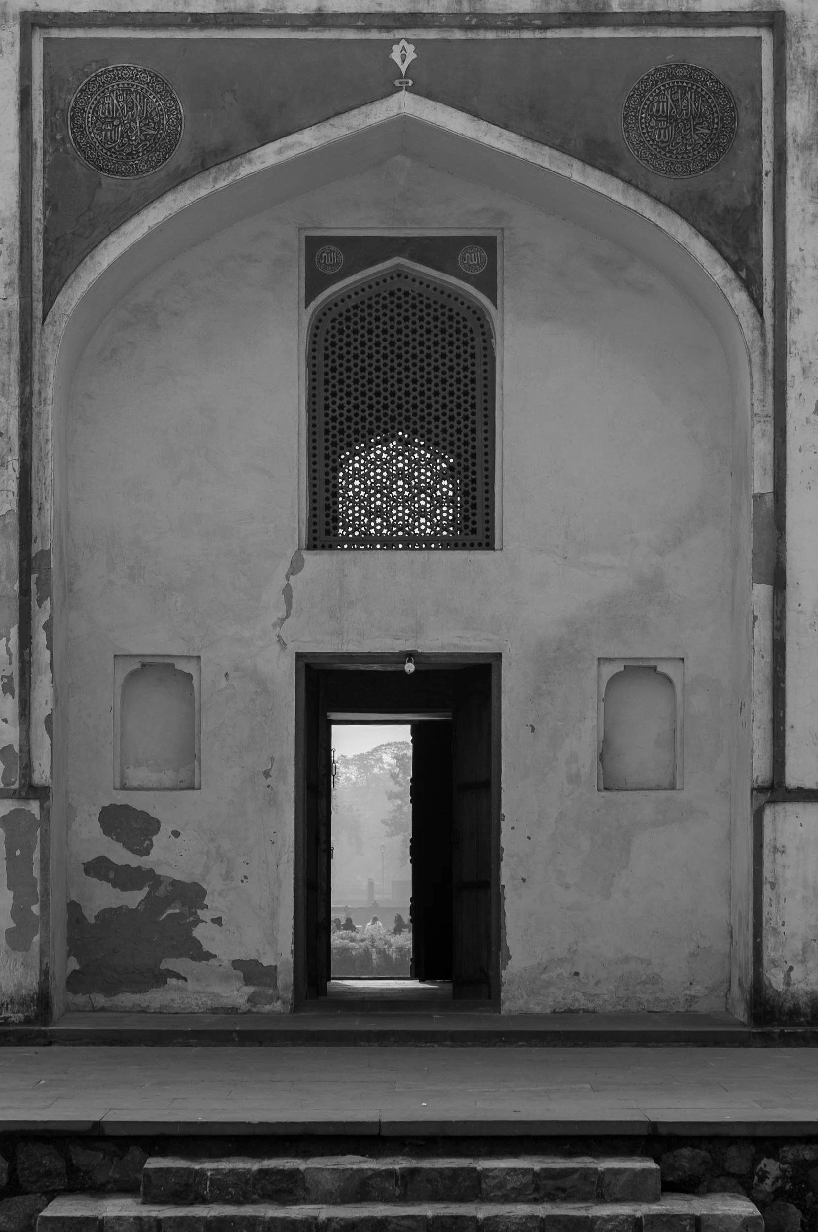 11_the_doorway.jpg