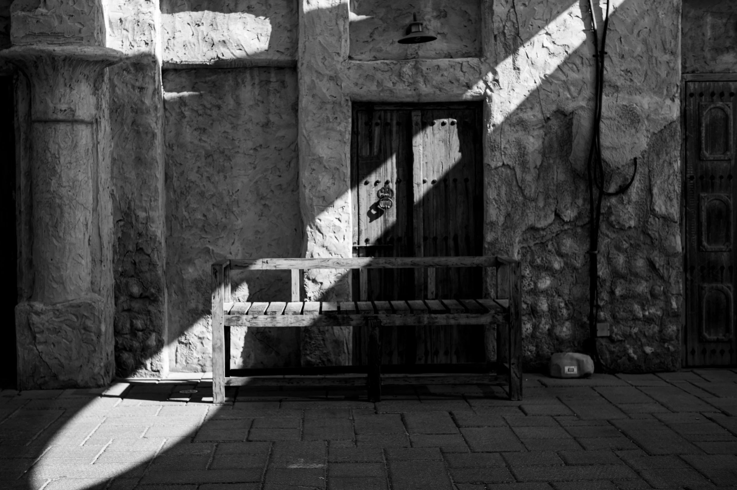 07_light_shaft_doorway.jpg