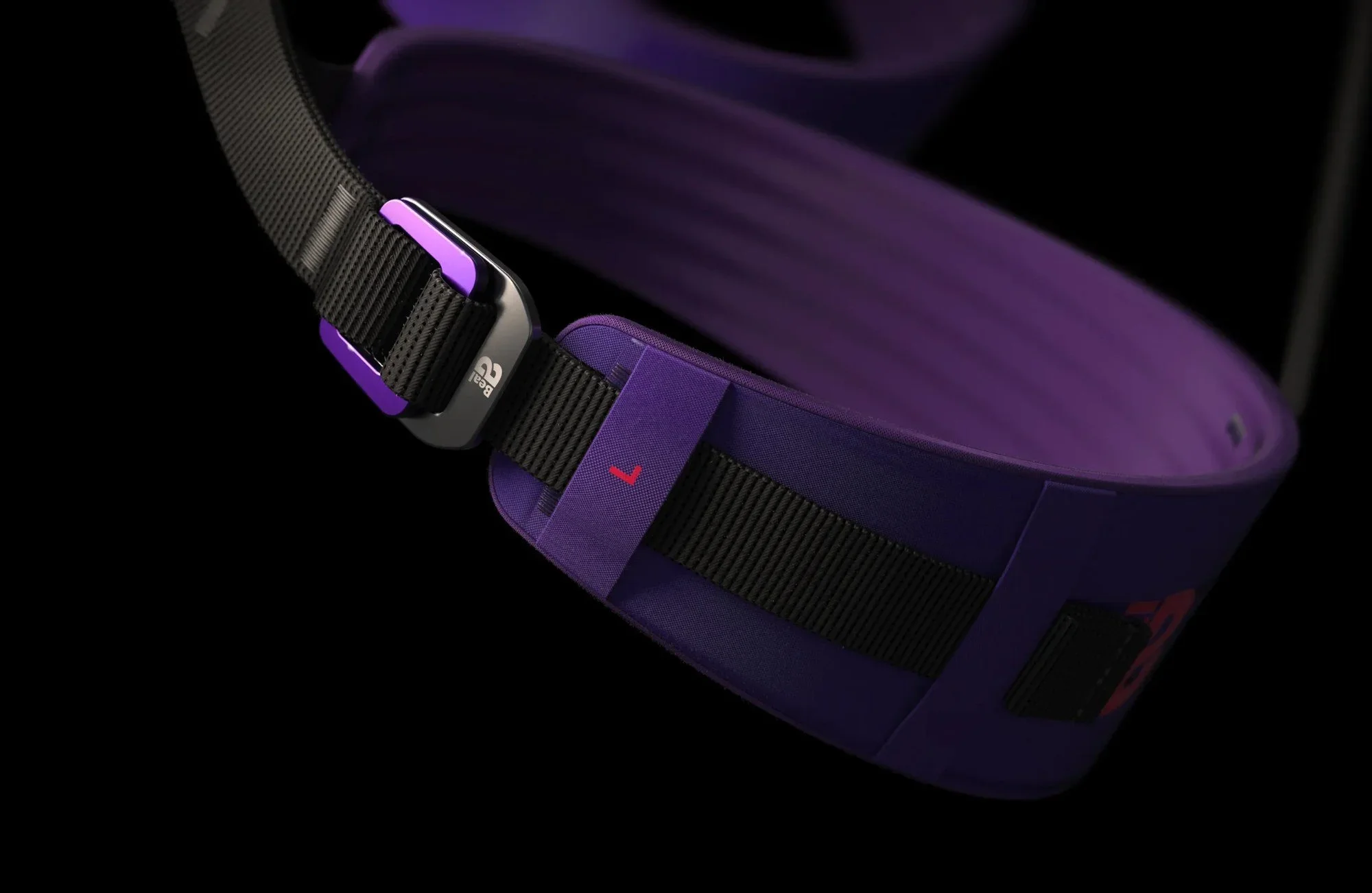 design-beal-violet-identitaire-patrick-jouffret