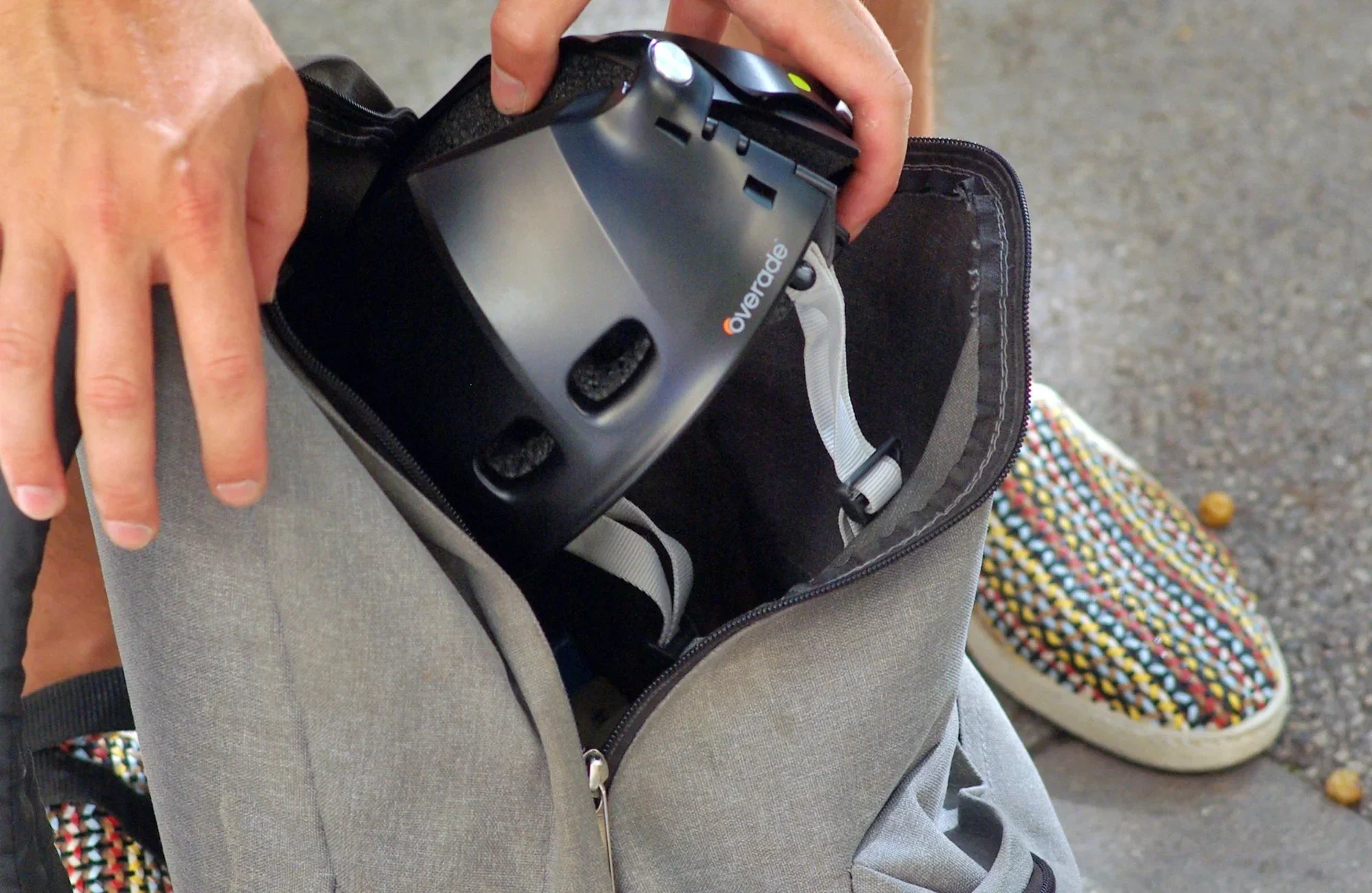 Casque pliable plixi overade identite de marque