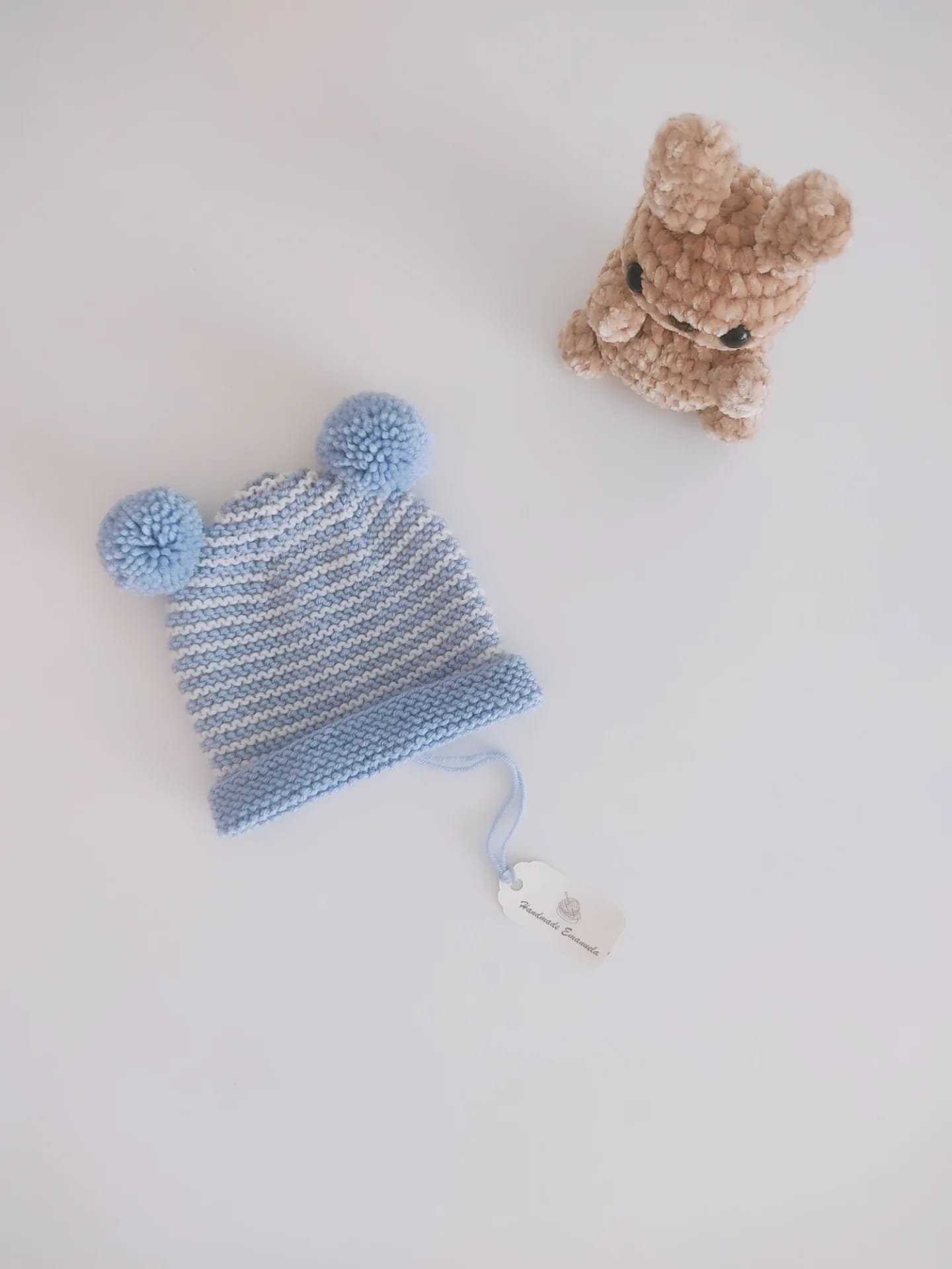 Cappello con risvolto