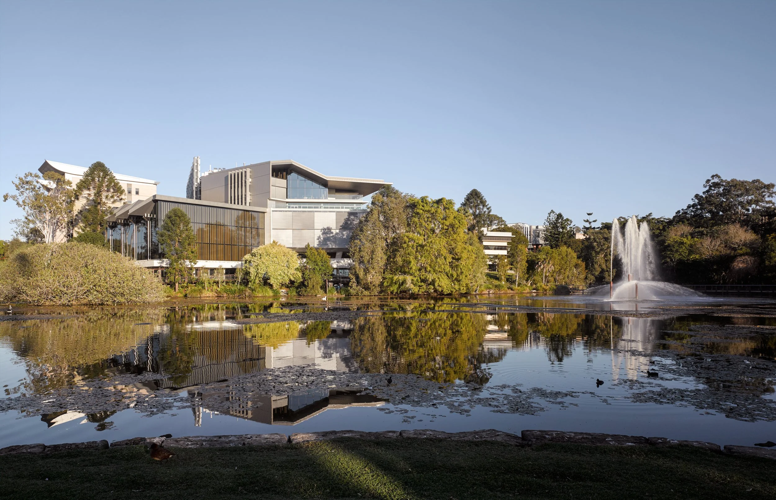 2014043160_1_RichardKirkArchitectHASSELLJointVenture_UQAdvancedEngineeringBuildi_PeterBennetts.jpg