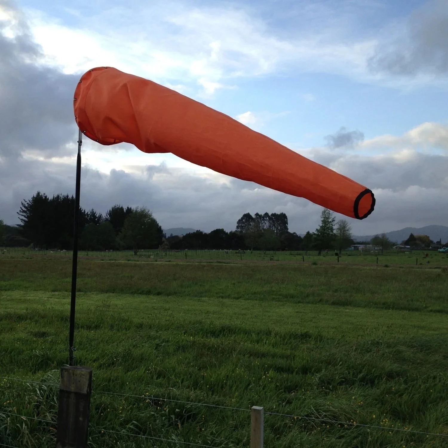Windsock+full+out.jpg
