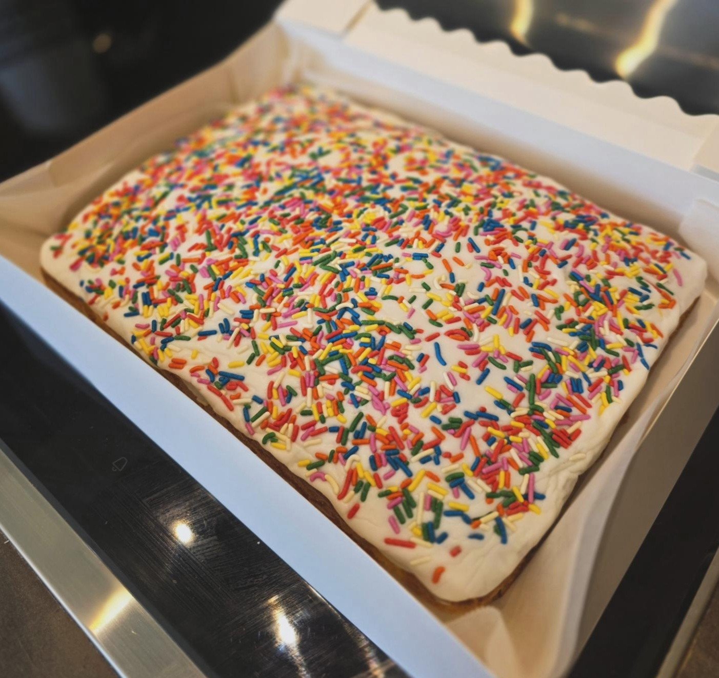 wholeschoolcake.jpg