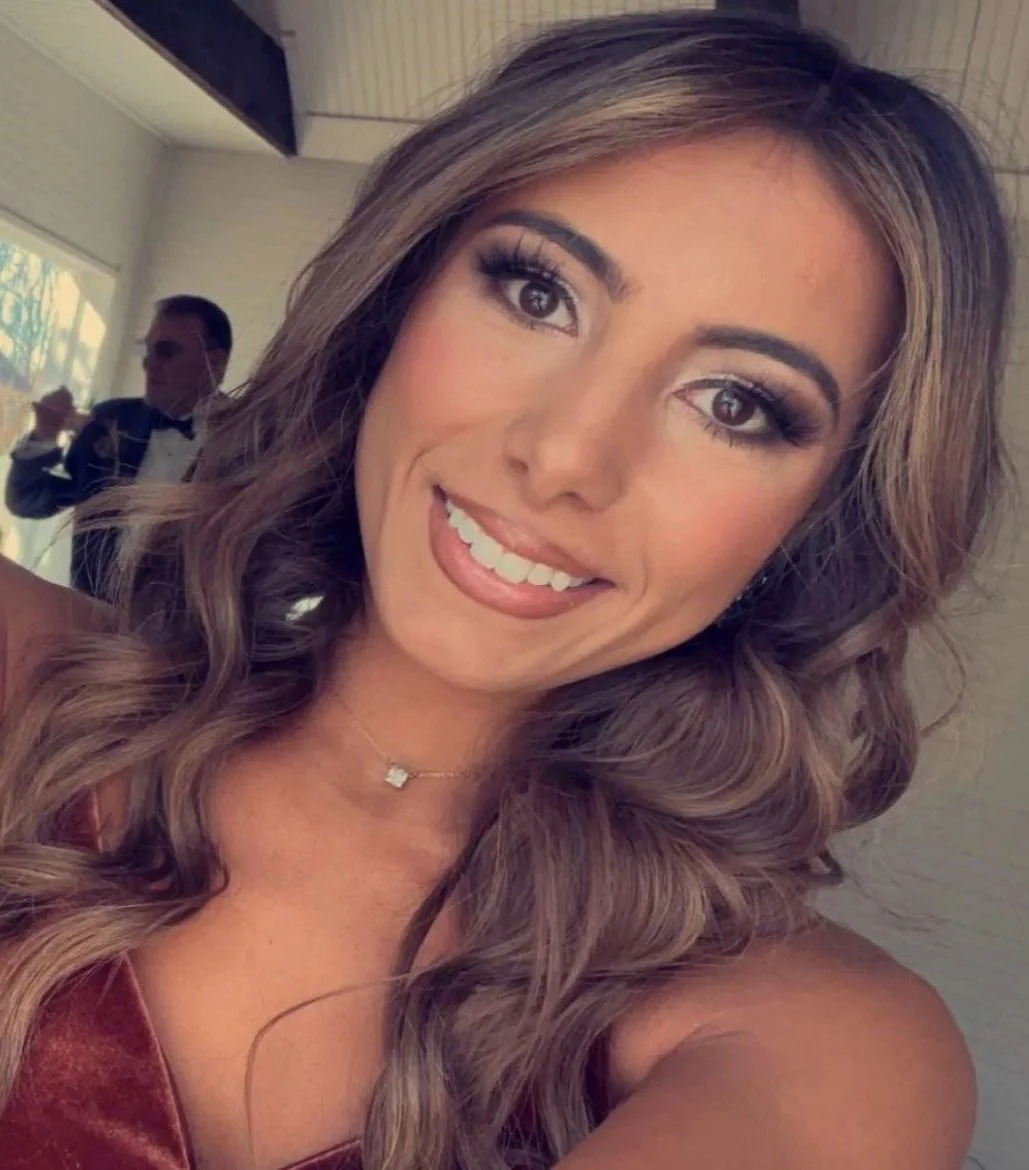 Maid of honor make-up