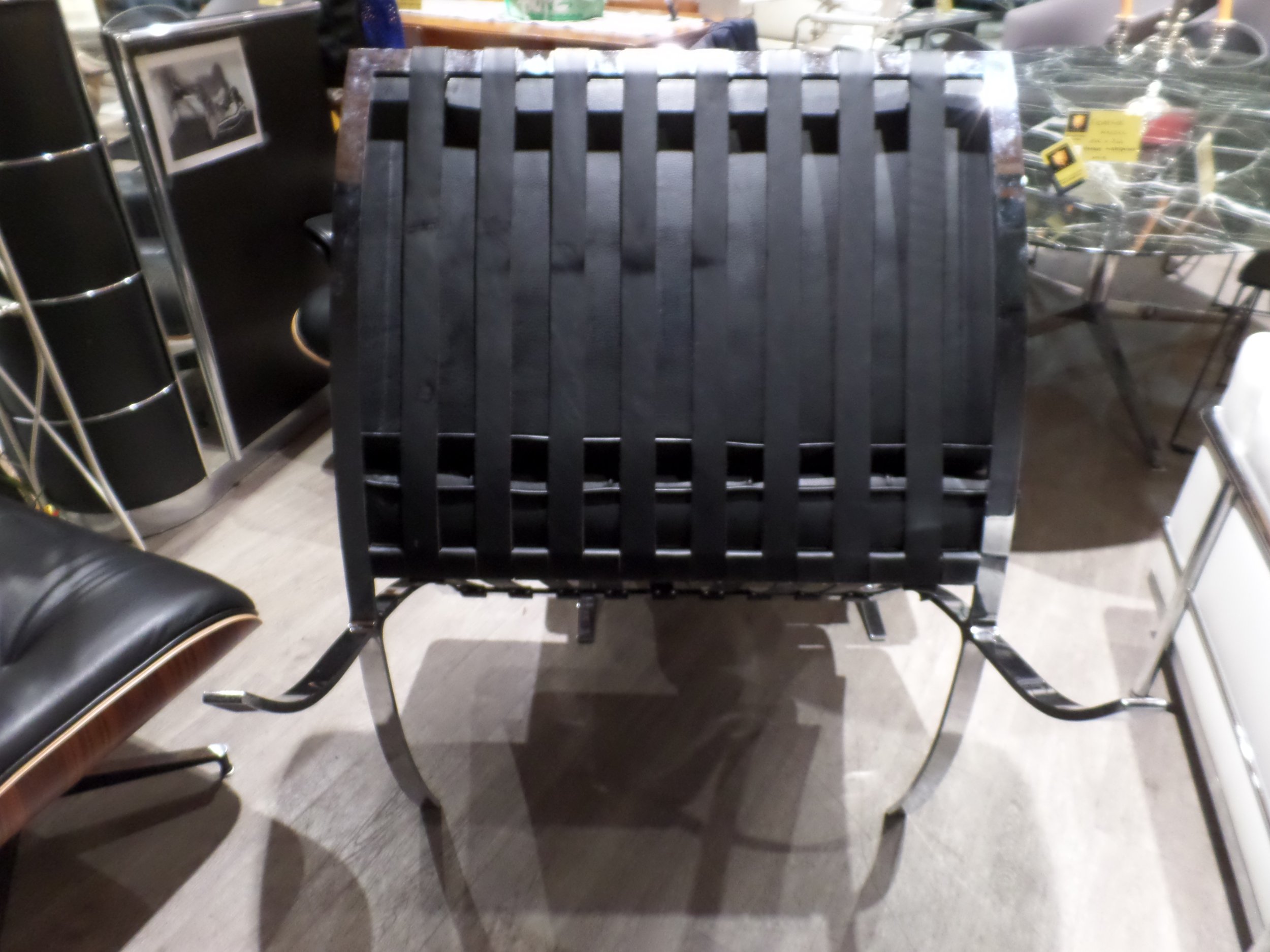 FAUTEUIL BARCELONA CUIR NOIR
