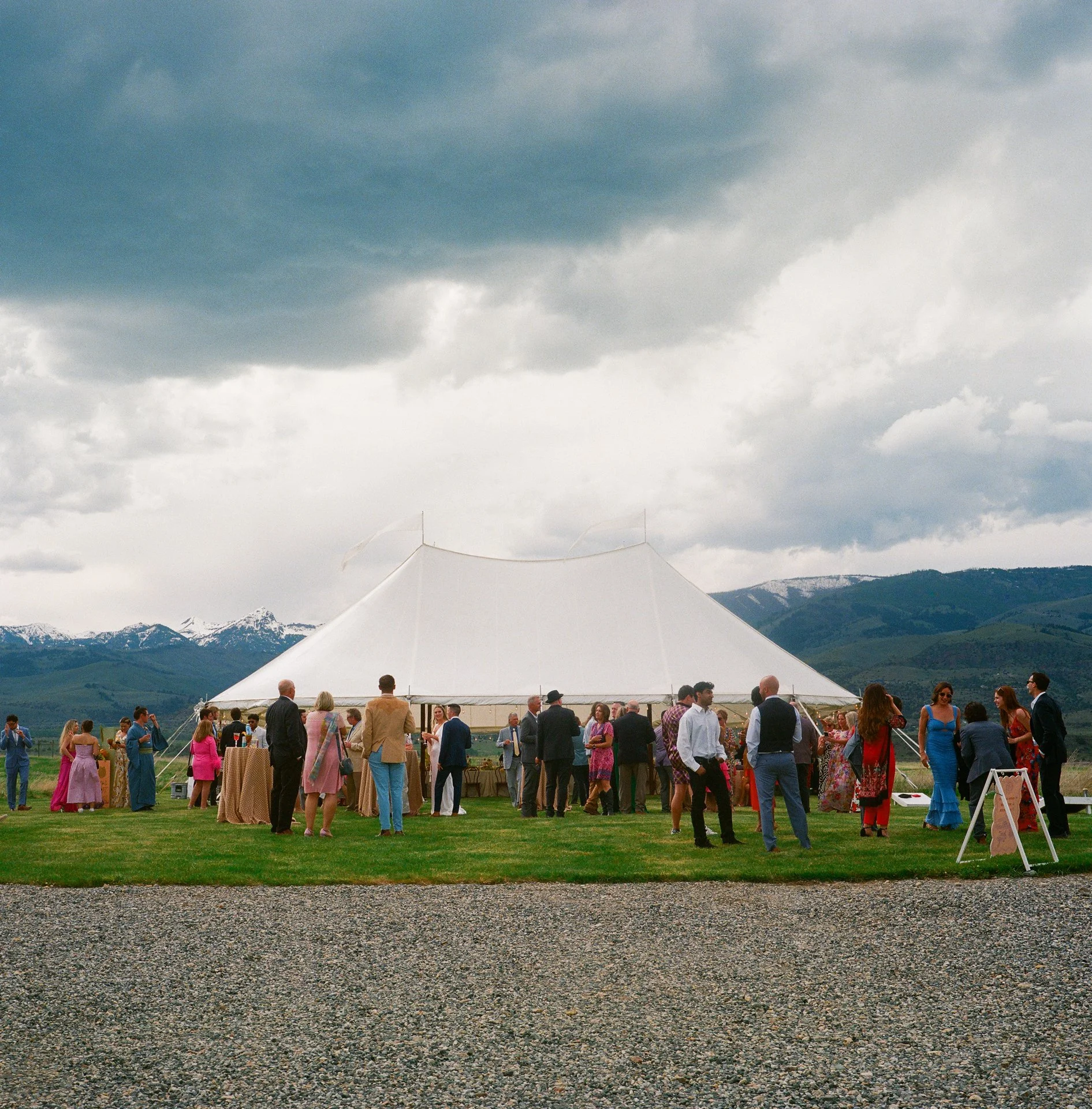 GabbieBurseth_sage-lodge-montana-wedding.jpg