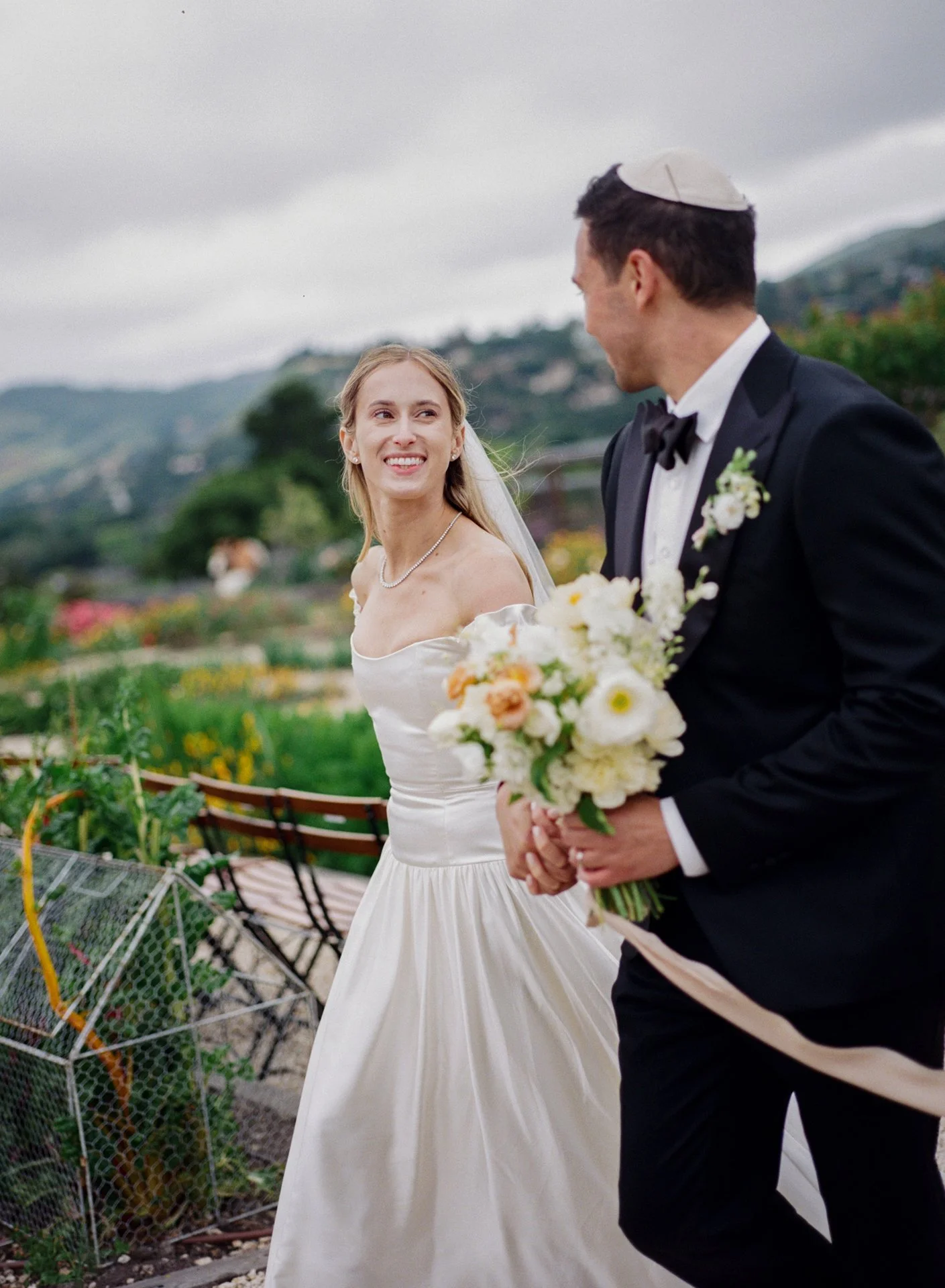 GabbieBurseth_carmel-valley-ranch-wedding_32.jpg