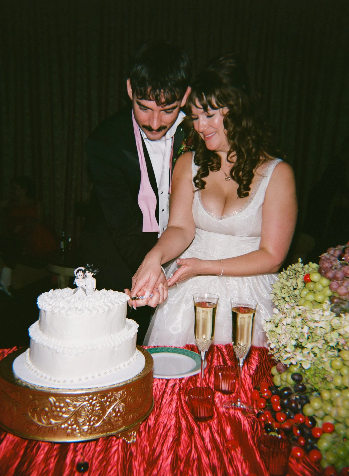GabbieBurseth_garibaldina-los-angeles-wedding_06.jpg