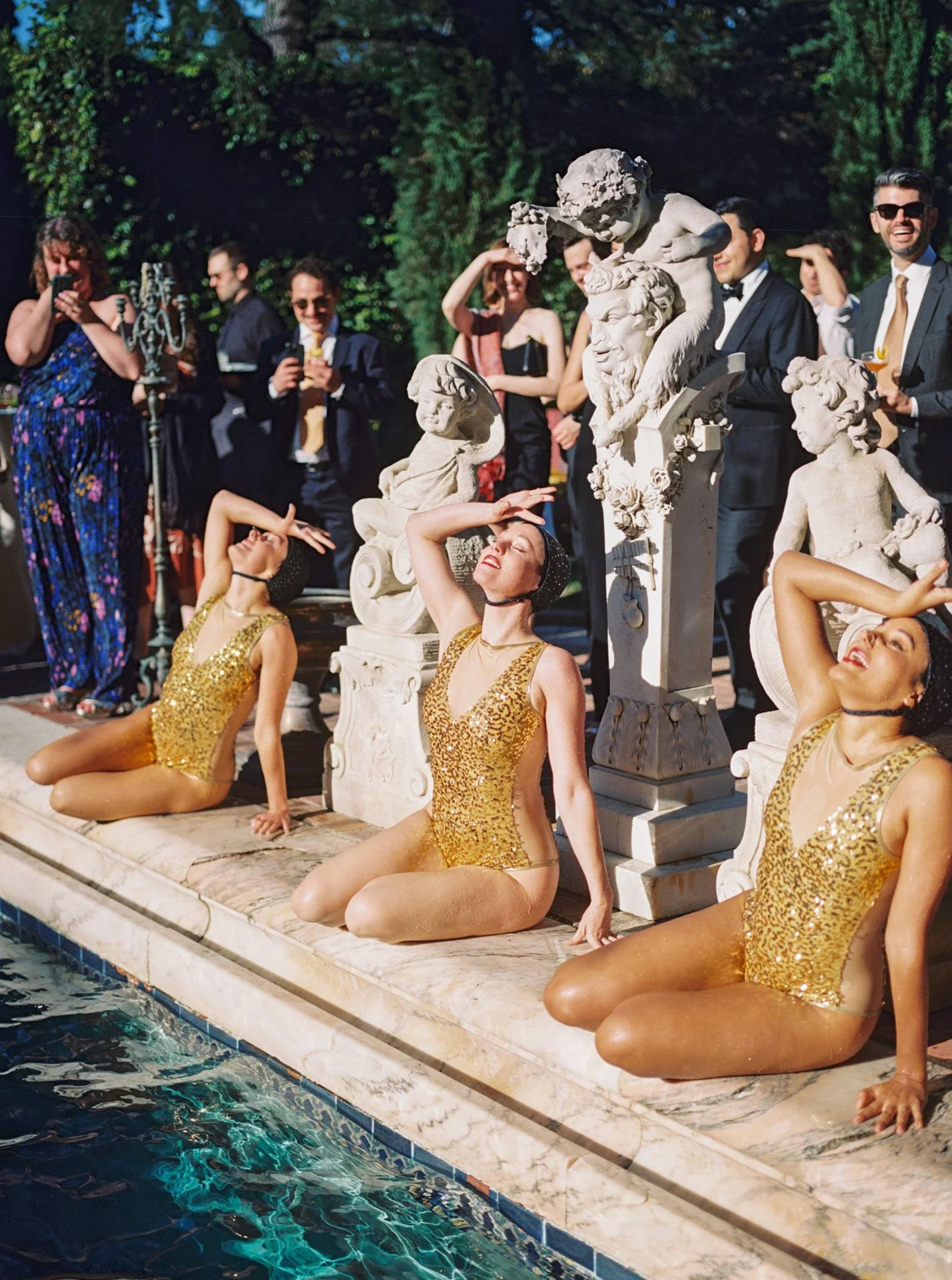 GabbieBurseth_paramour-estate-la-wedding_swimmers.jpg