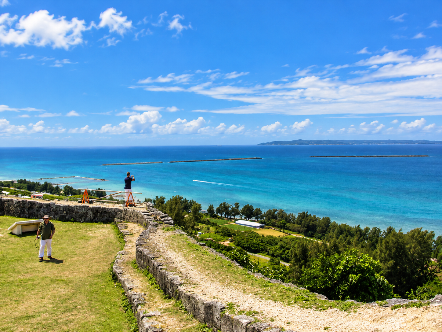 Katsuren - Okinawa 2010 (17).png