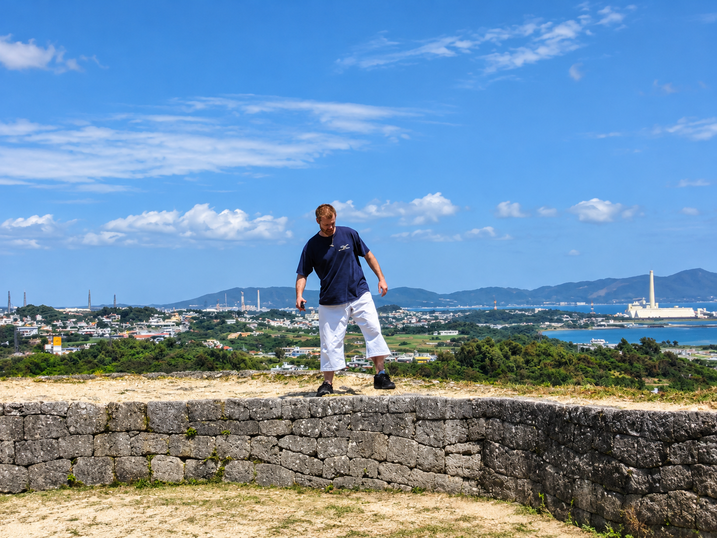 Katsuren - Okinawa 2010 (10).png