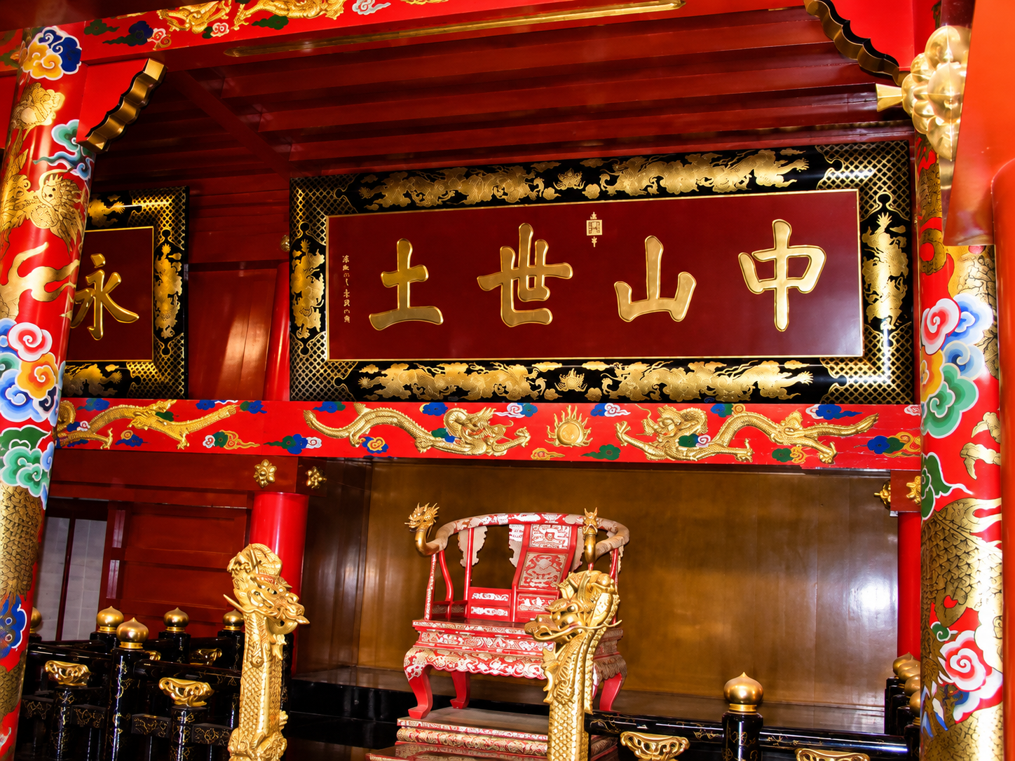 Shurijo Park - Okinawa 2010 (13).png