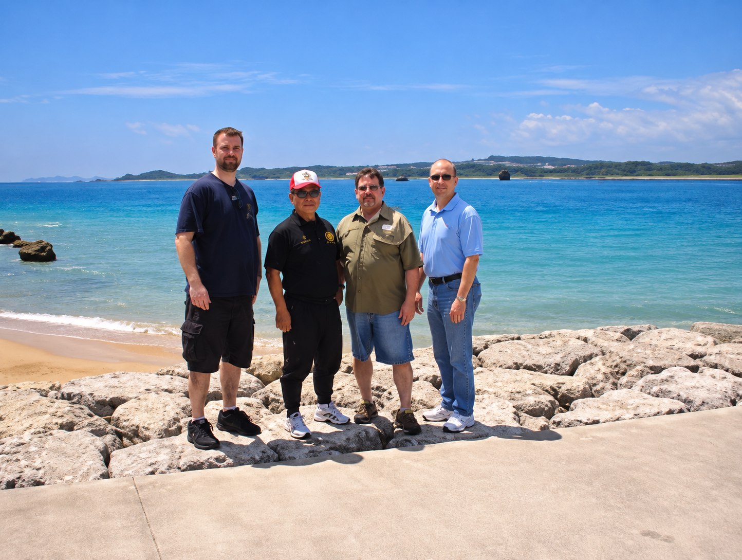 Hama Higa Island - Okinawa 2010 (3).png