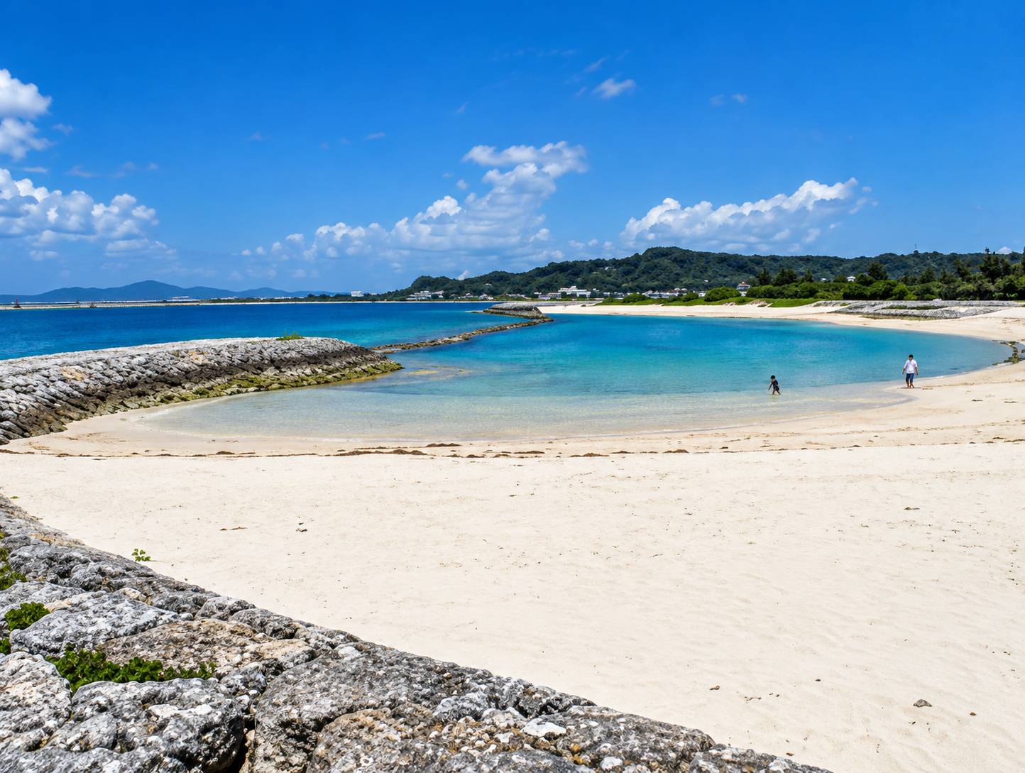 Hama Higa Island - Okinawa 2010 (5).png