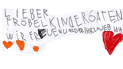 Ein handgeschriebener Zettel mit Text und bunten Herzsymbolen. Der Text ist in verschiedenen Schriftarten und -größen geschrieben.
