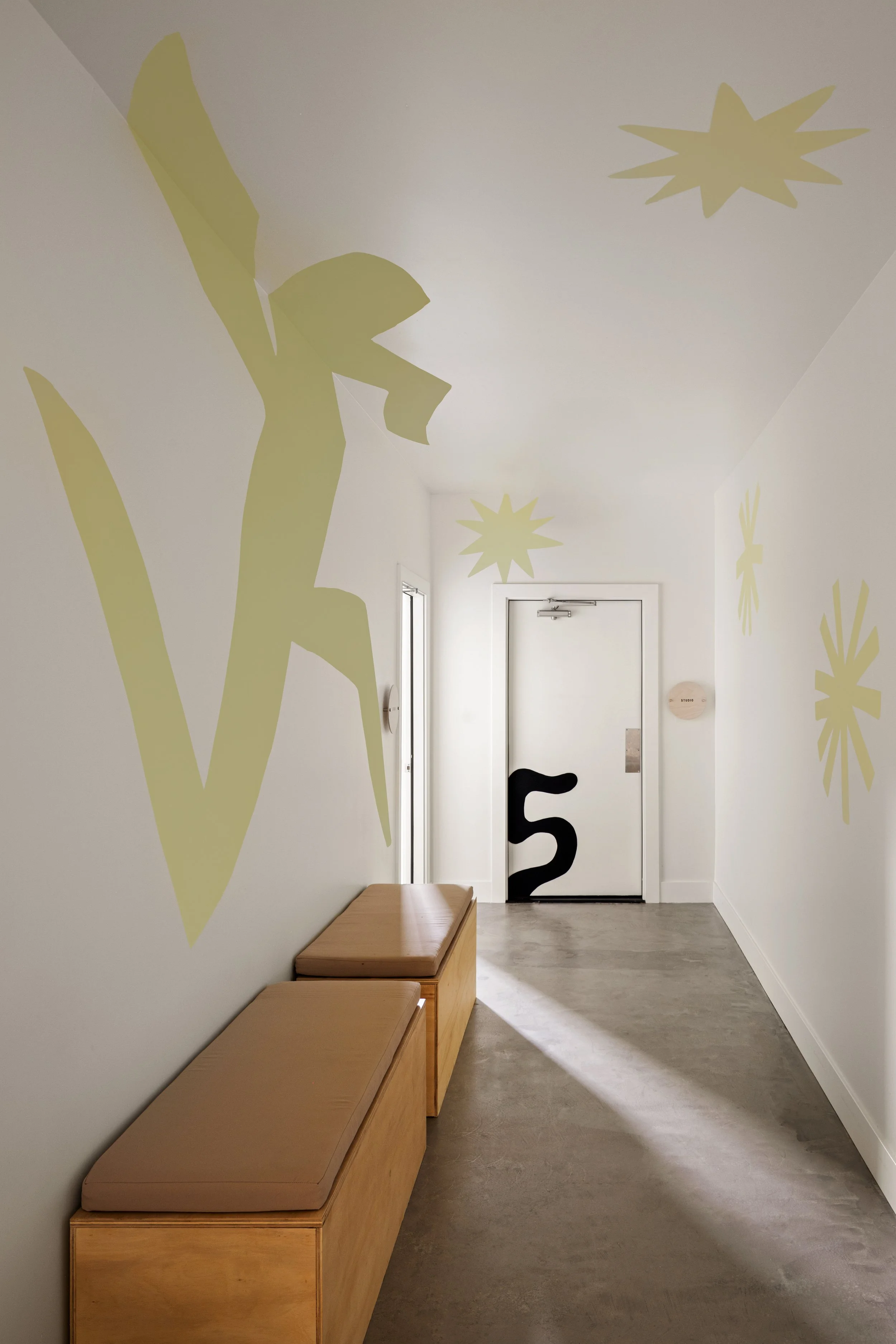 8.25.2025-CAROL-Dance-Motionz-Studio-Corridor-Medium.jpg