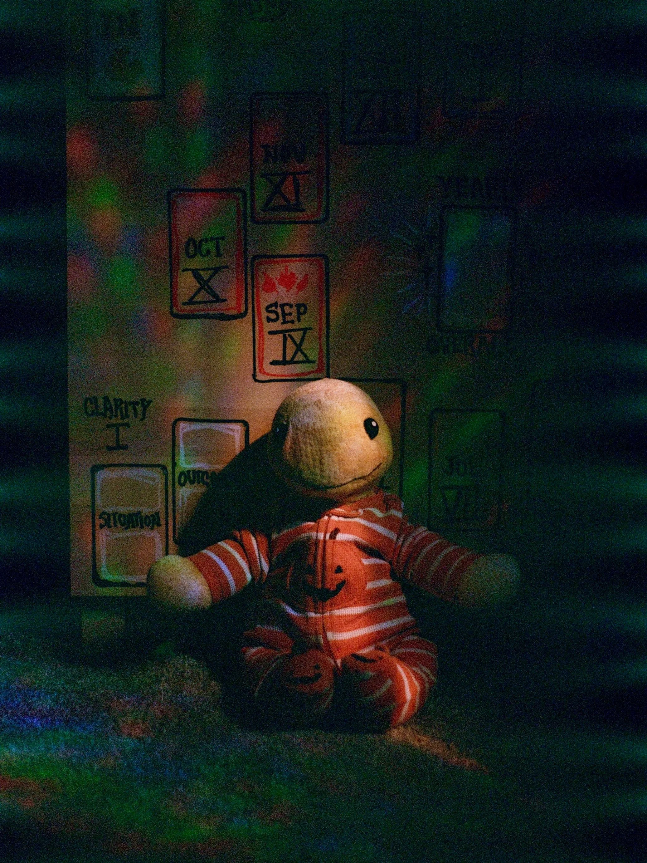 Other favorites from the latest roll of film. 💖🐈&zwj;⬛🐢🌈💖 

#filmphotography #rainbows #lightleaks #35mmfilm #pentax