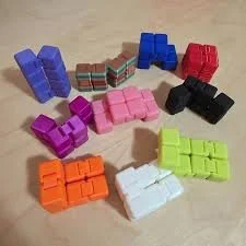 infinite cube