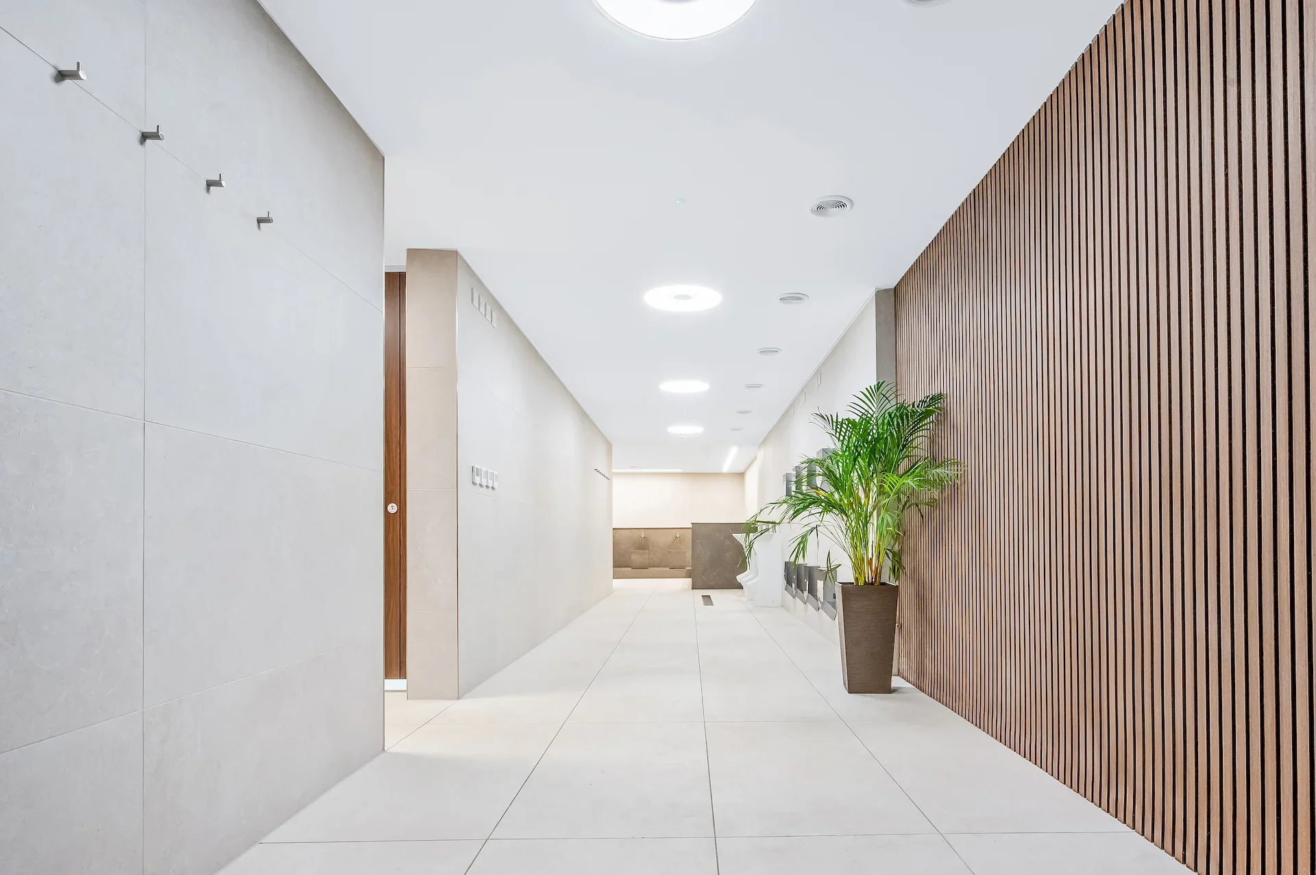 sga_studio_gcm_washrooms_4.webp