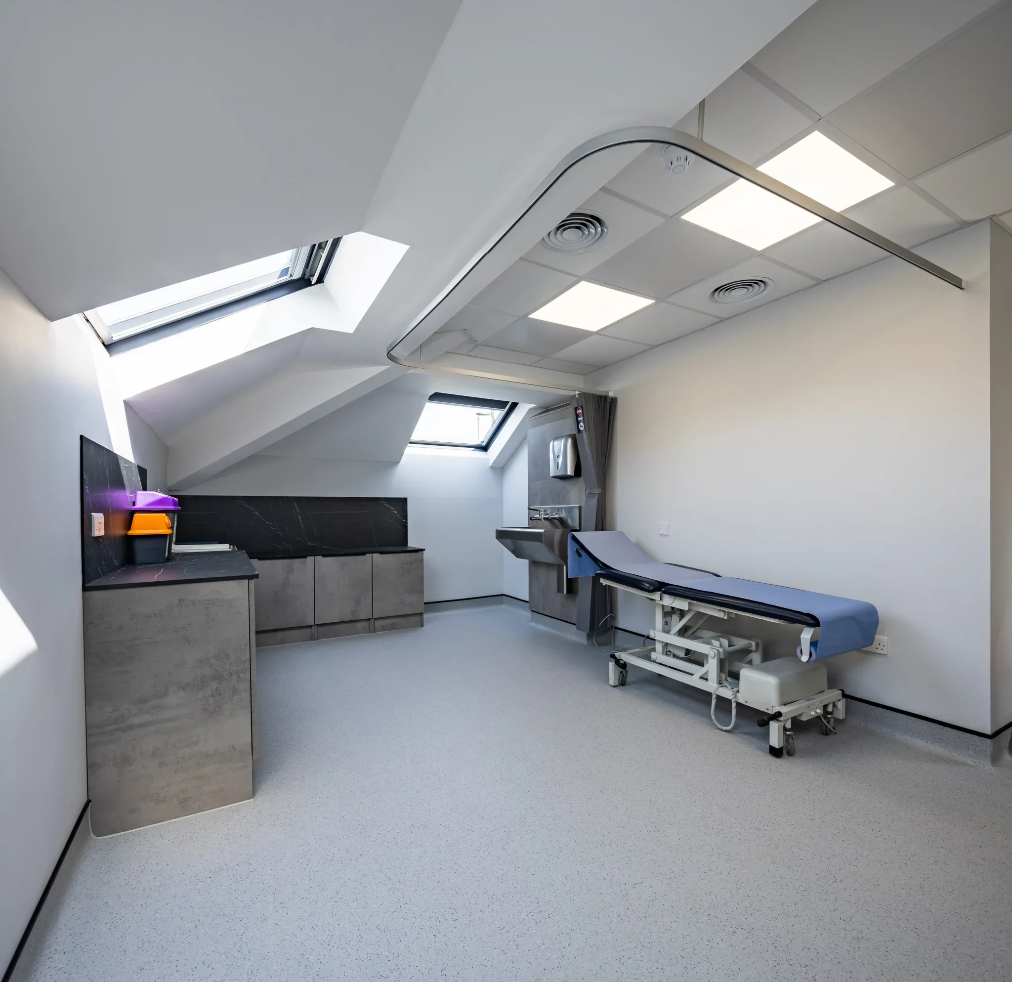 sga_studio_mearns_private_clinic_2.webp