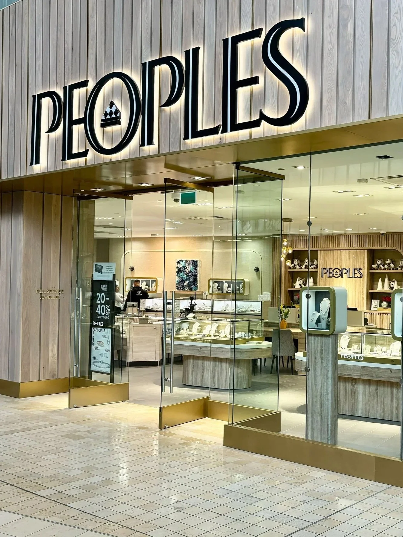 Peoples-yorkdale.jpg
