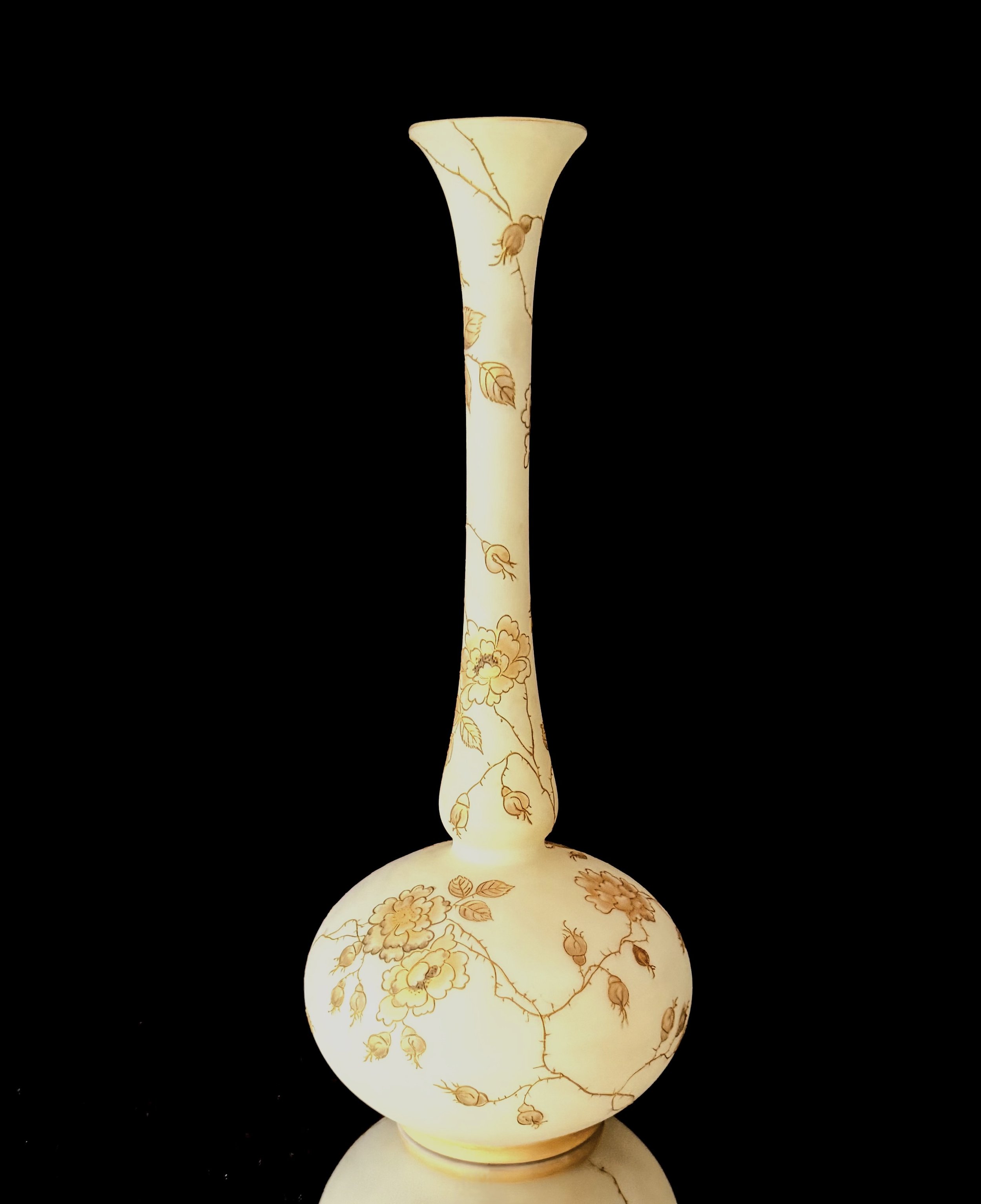 Mt Washington Crown Milano vase