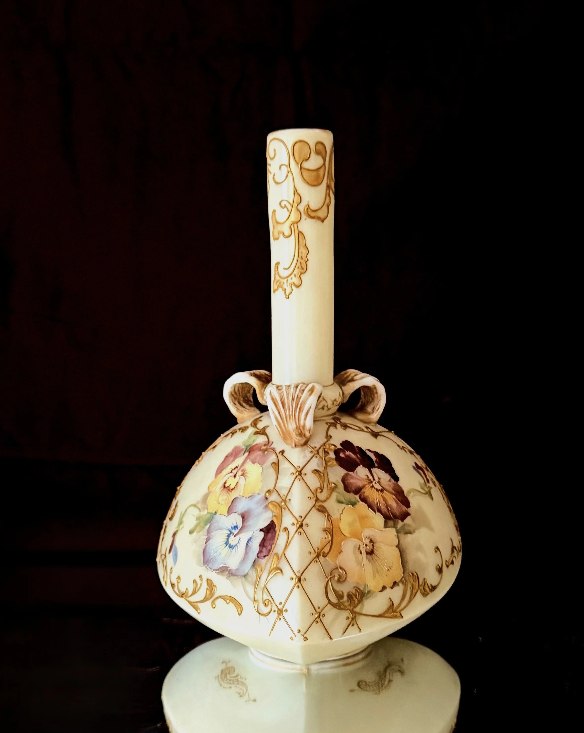 Mt Washington Crown Milano handled vase