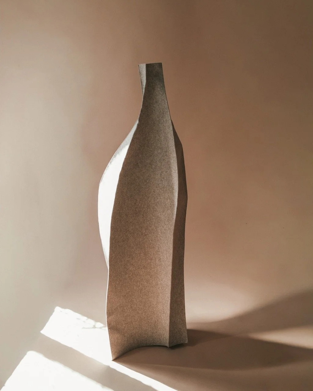 Kaaita_vases_still lifestyle_Hana Jelovcan_8 Large.jpeg