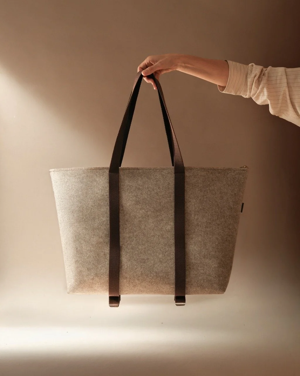 Kaaita_Wellness bag _Potosi_Beige._01 Large.jpeg