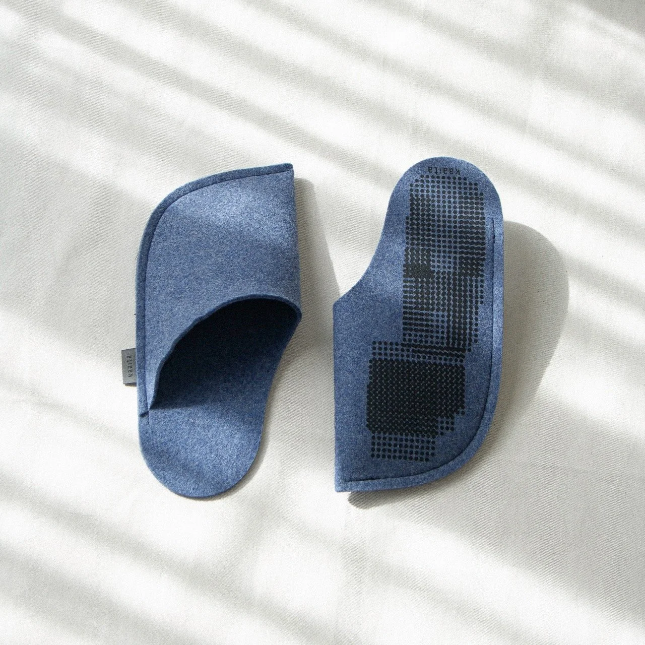 Pure Non-Slip ReWooly – Rare Birds Light Blue