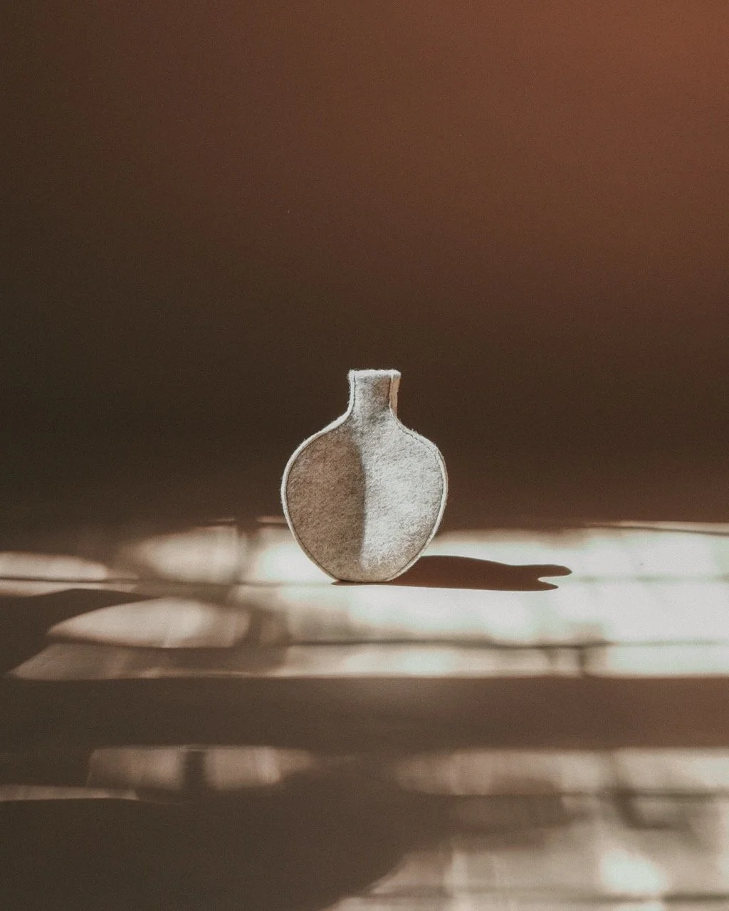 Kaaita_vases_still lifestyle_Hana Jelovcan_17 Large.jpeg