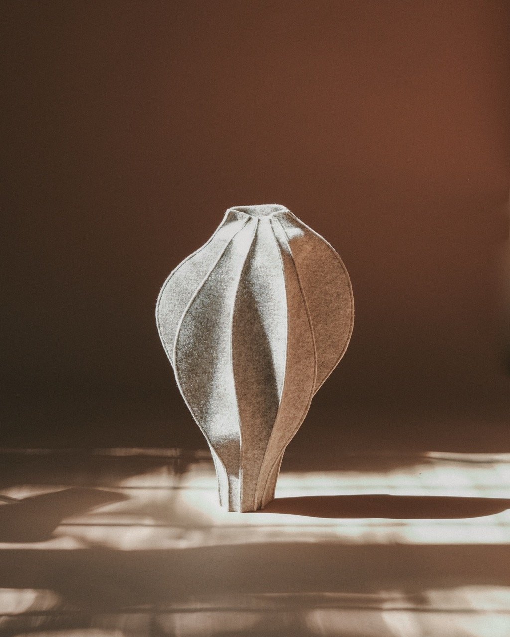 Kaaita_vases_still lifestyle_Hana Jelovcan_14 Large.jpeg