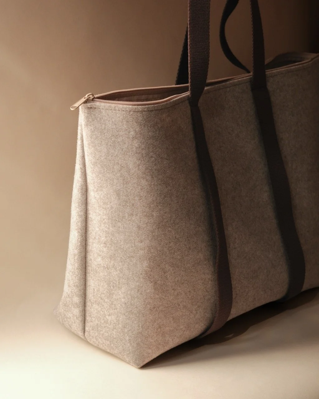 Kaaita_Wellness bag _Potosi_Beige._02 Large.jpeg