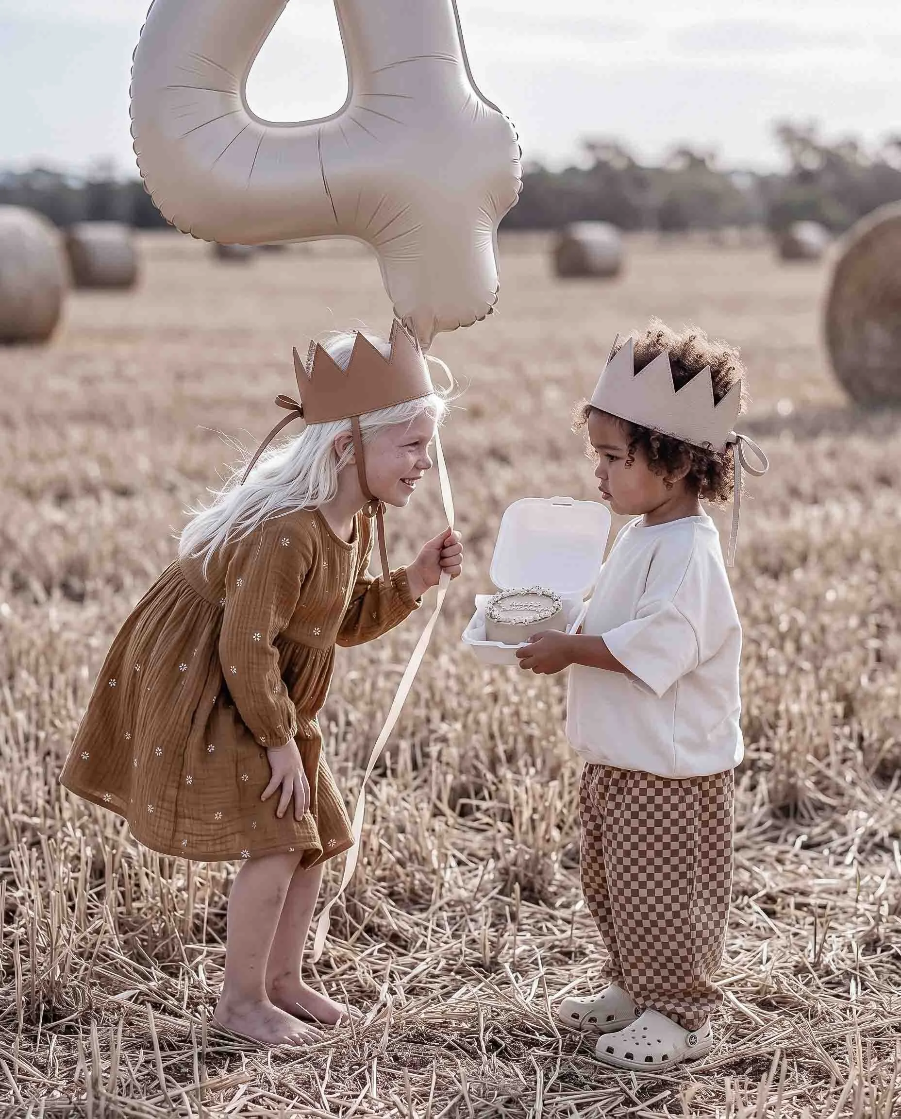 baisik children's party hats and crowns_104.jpg