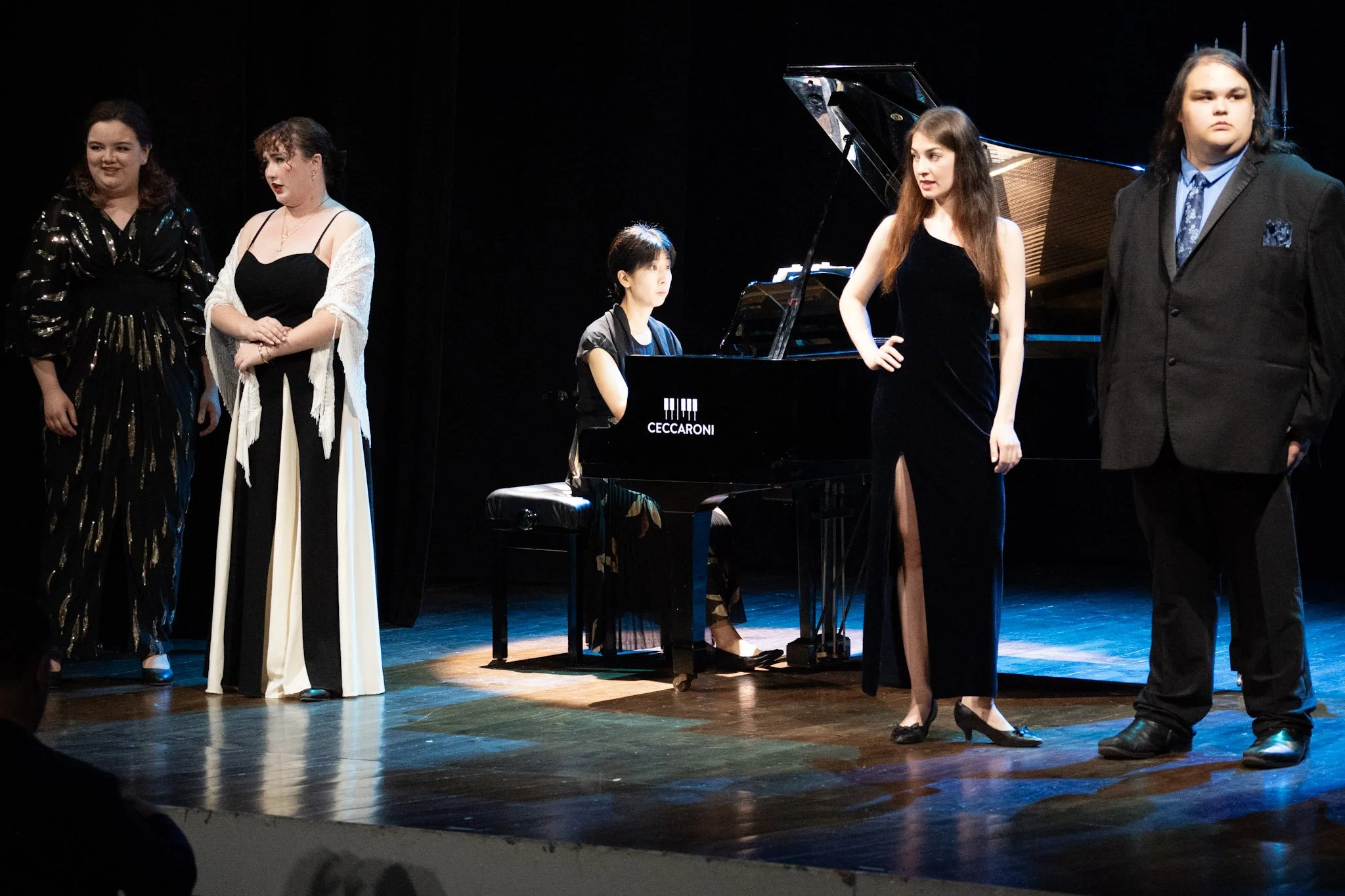 "Alla bella Despinetta" from Così fan tutte at the La Musica Gala in July of 2026.  L-R, Megan LaBelle-Smith, Jordan Riek, Lisa Iw, Lidia Permiakova, Jordan Mathis.📸Julie Maurer