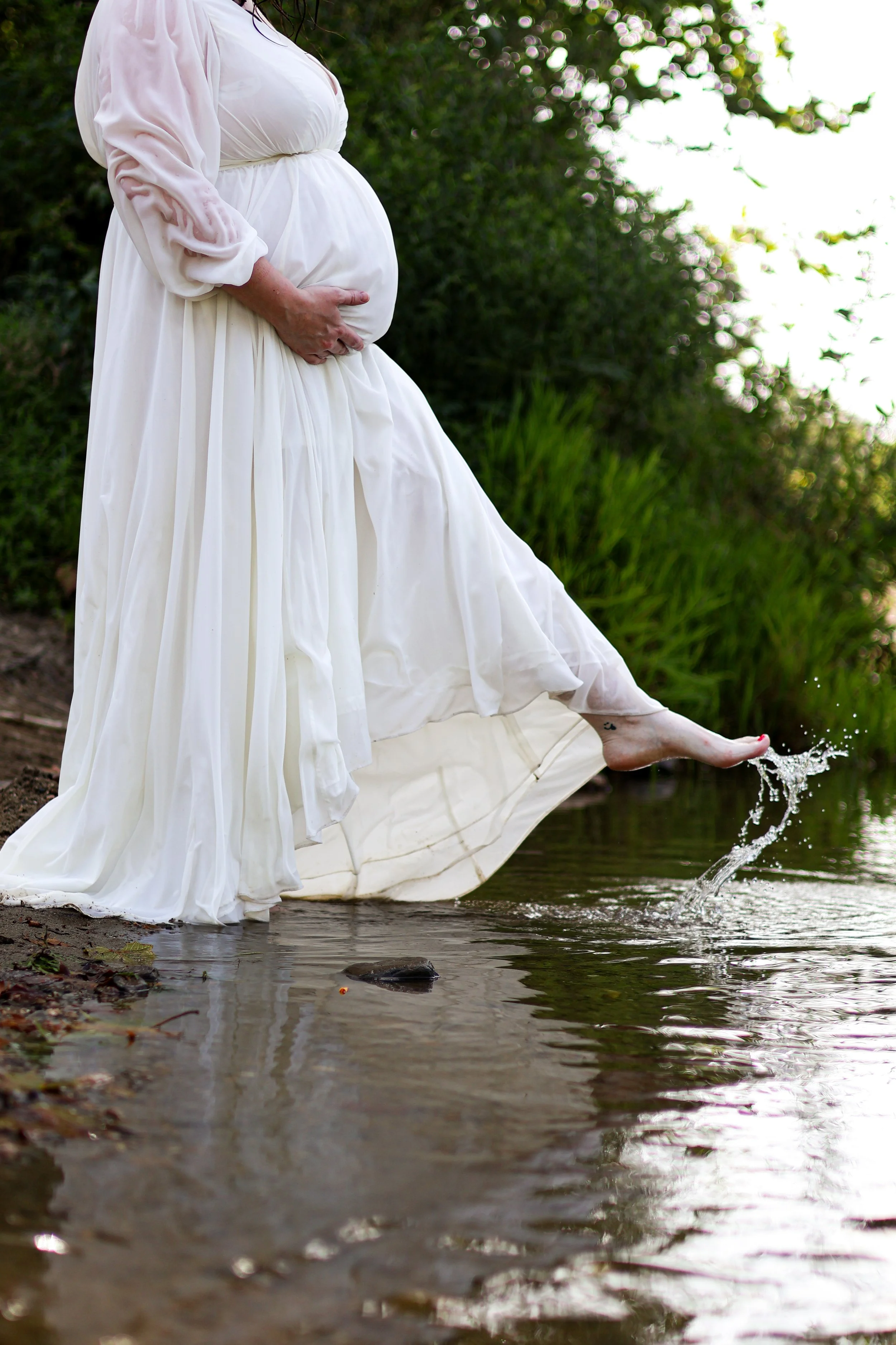 Maternity photographer Malvern Arkansas