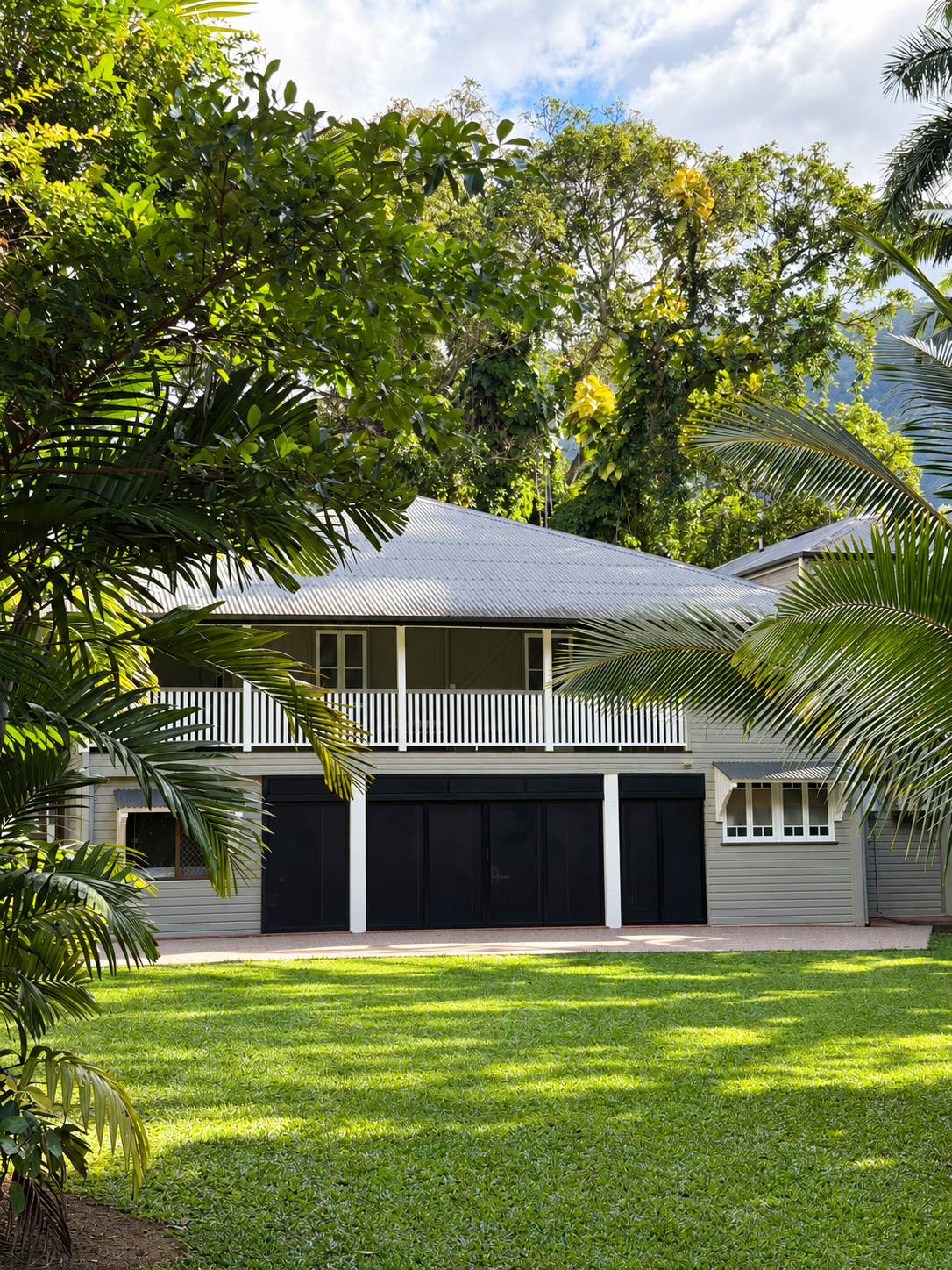 Self-contained holiday accommodation, wedding and events venue at The Zanzoo Estate in Cairns, sleeping up to 16 guests.