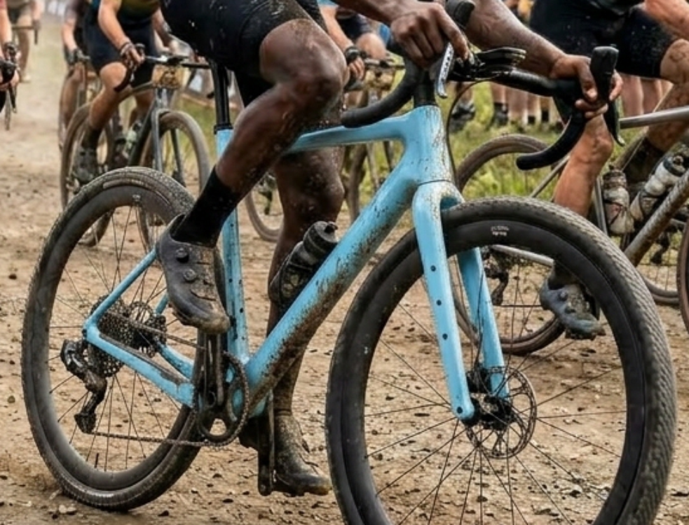 bike race closup.png
