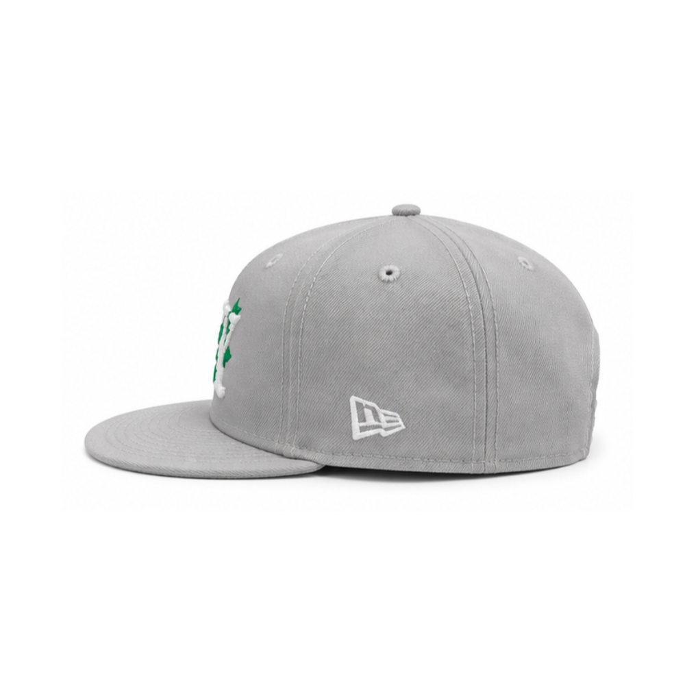 GREY IVY HAT RIGHT.png