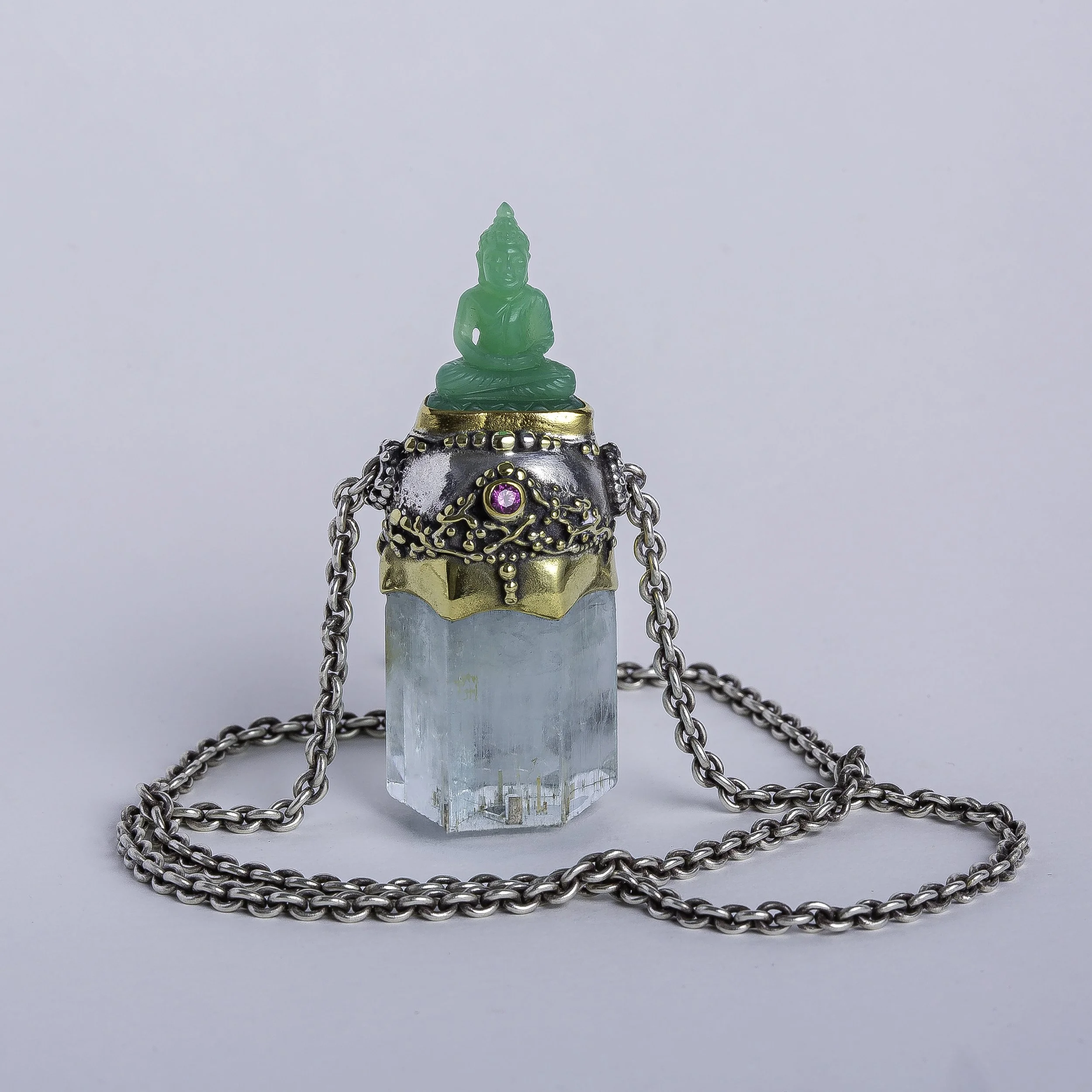 Buddah_Sapphire_White.jpg