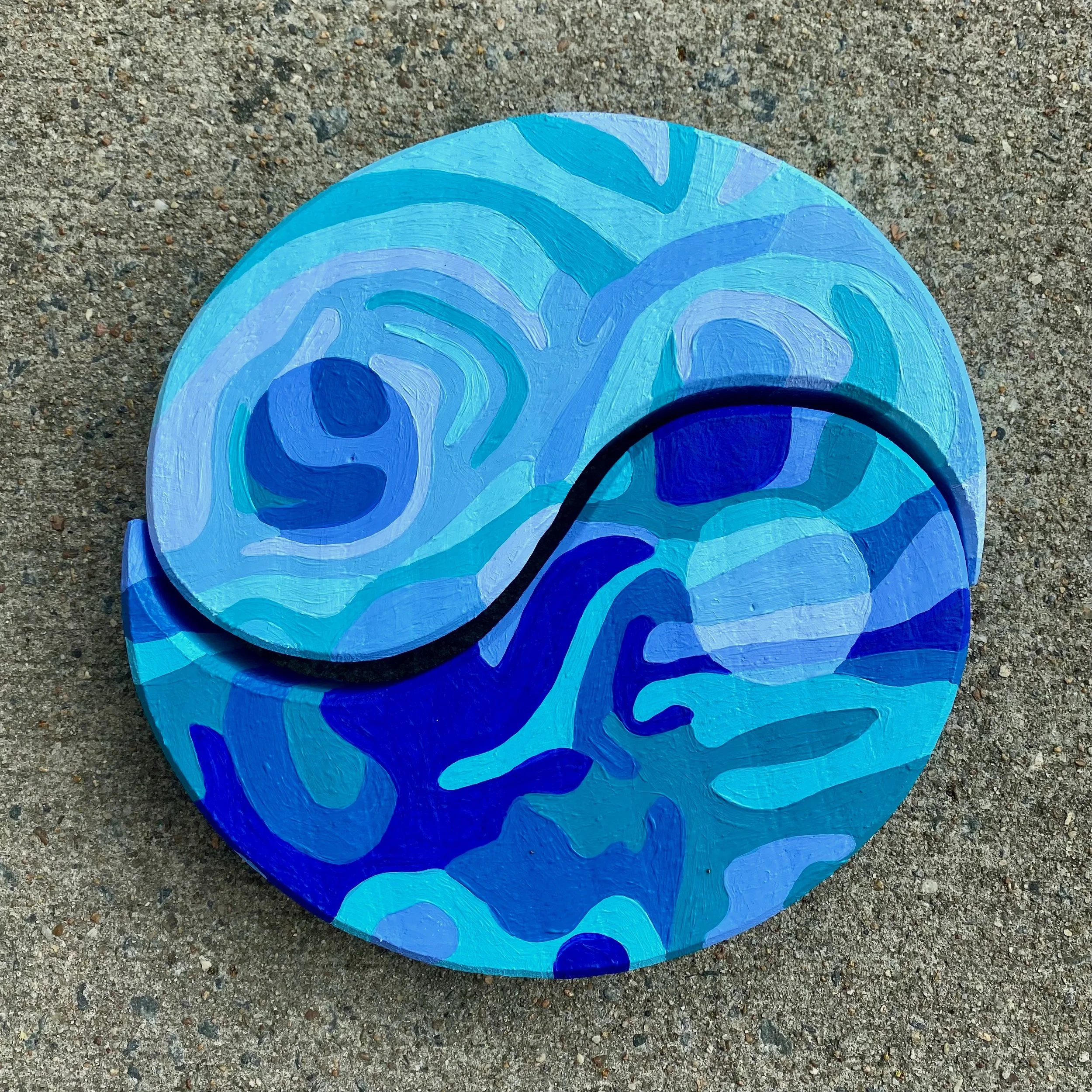 blue-yin-yan.jpg