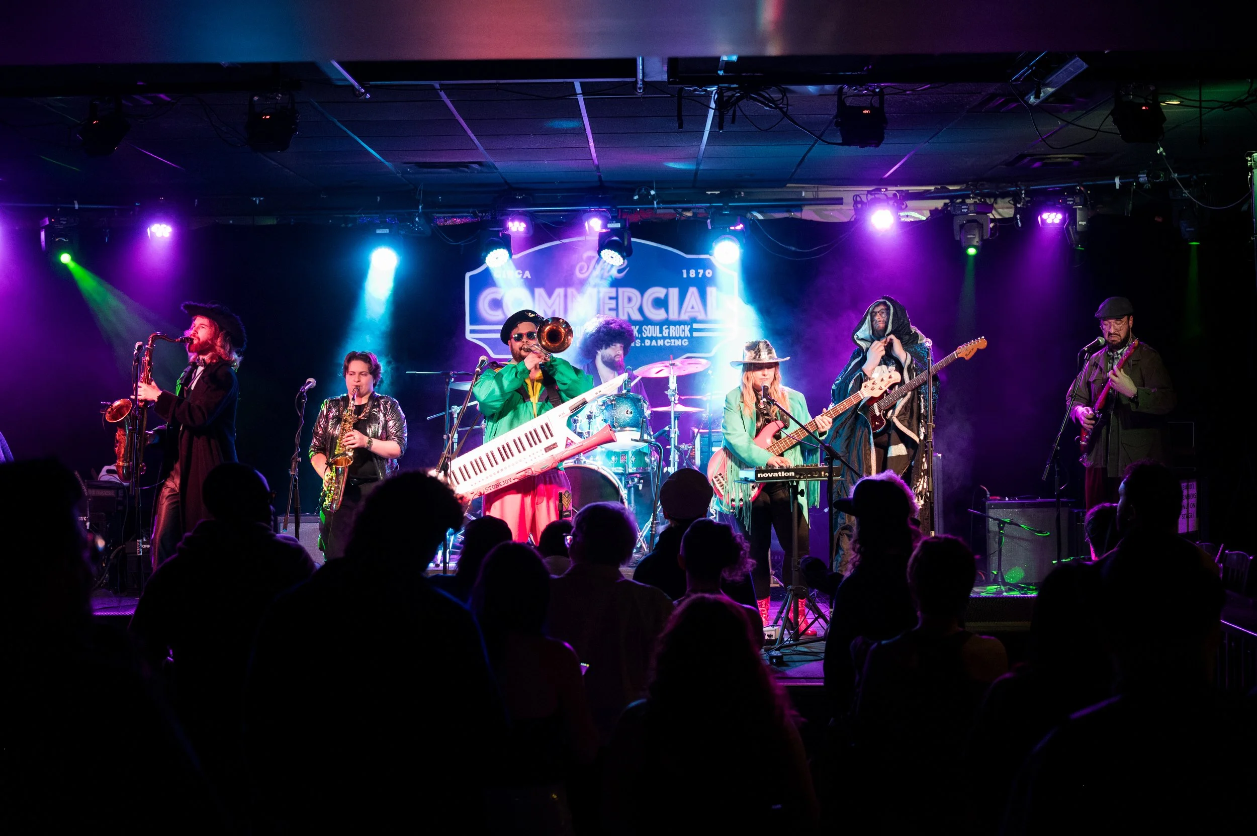 BluesonWhyte-38-050826-EK2_4372.jpg