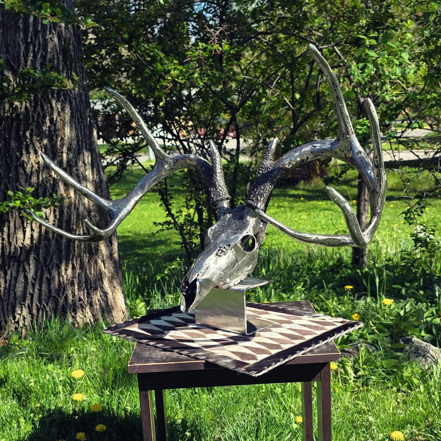 THE WHITETAIL