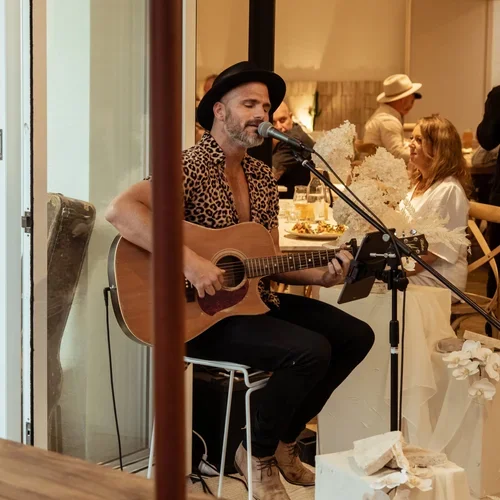 LIVE MUSIC ARVO