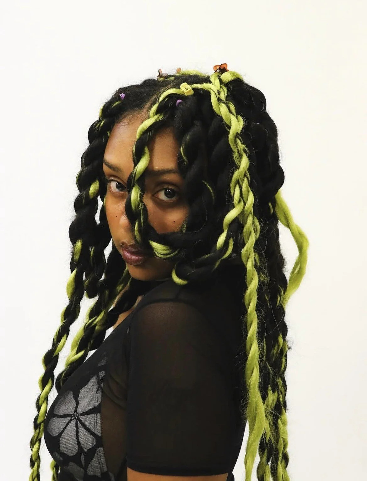 Discovering Artists: Malaika Amaranna