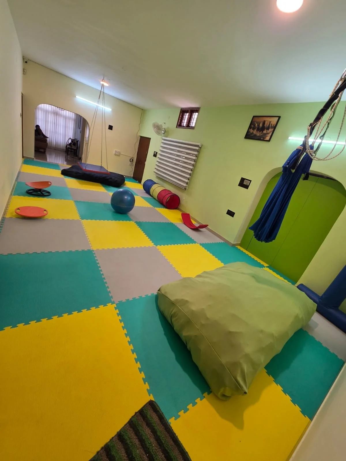 07-crash-pad.jpg