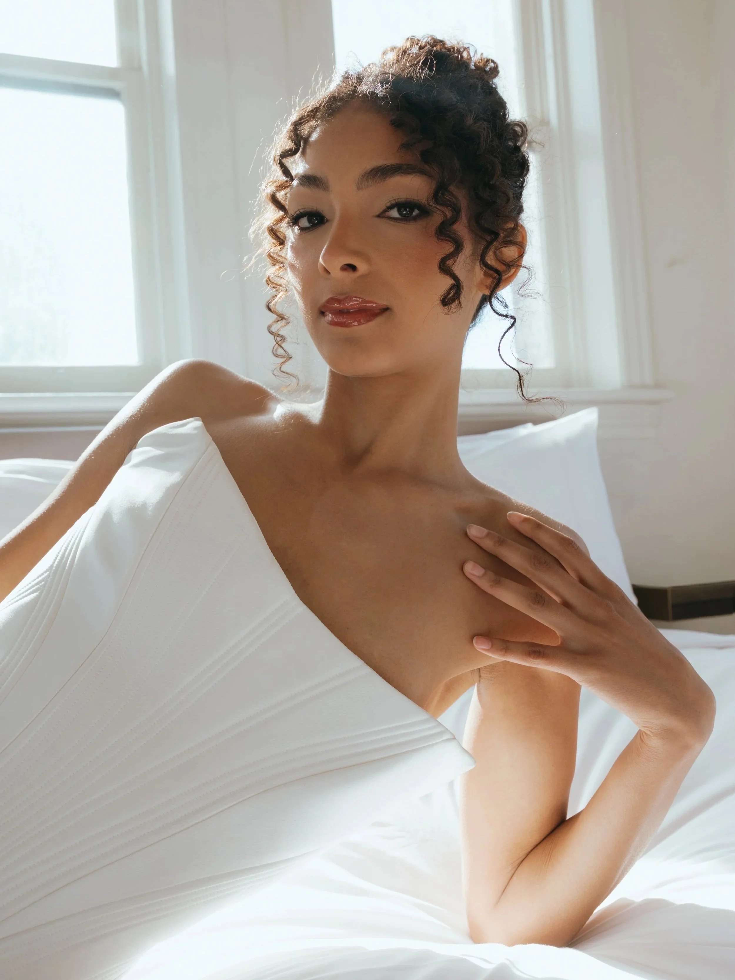 Taylor+Switzer_Bridal+Hair+and+Makeup+Toronto_1.jpg