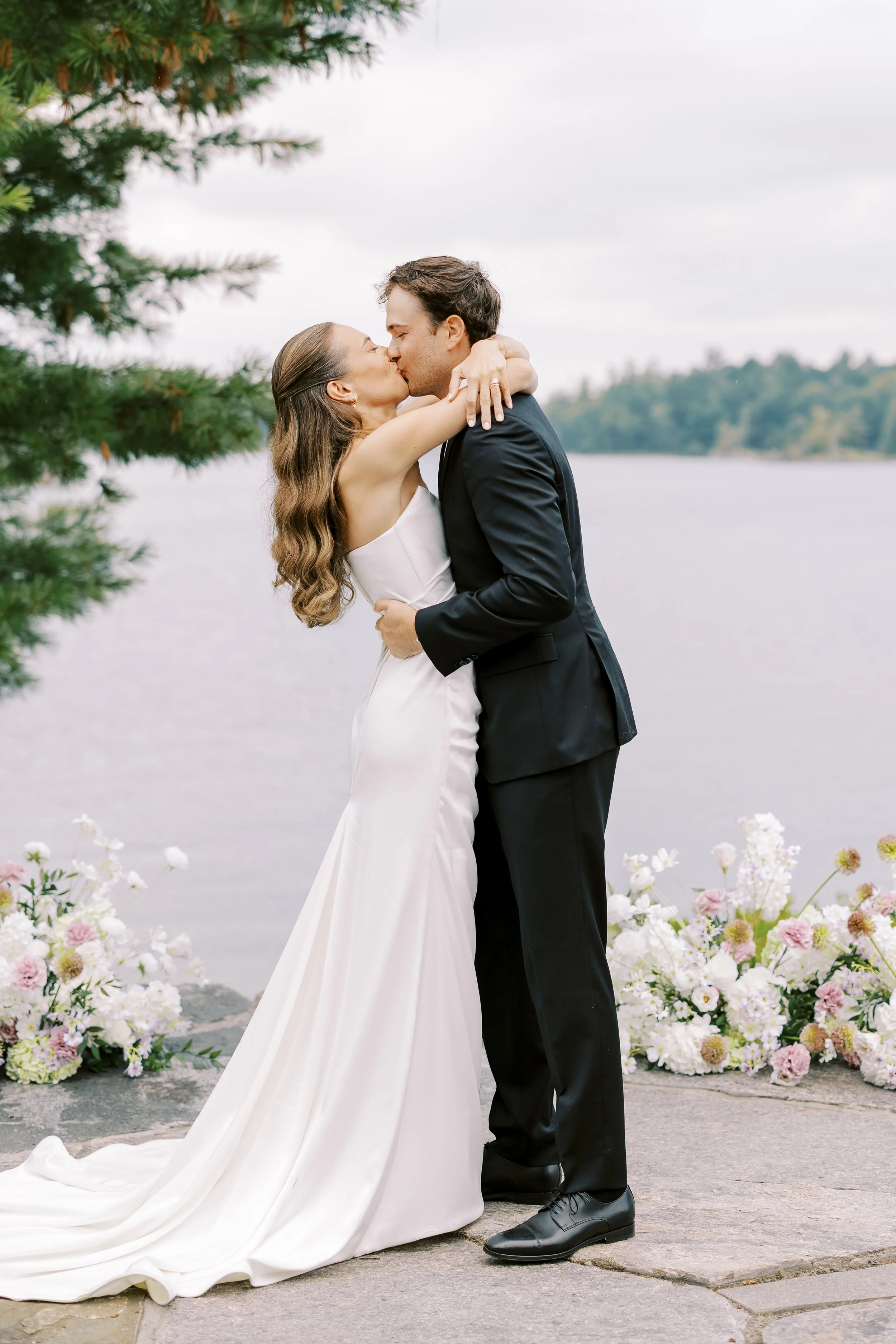 Taylor Switzer_Bridal Hair and Makeup Toronto_11.jpg